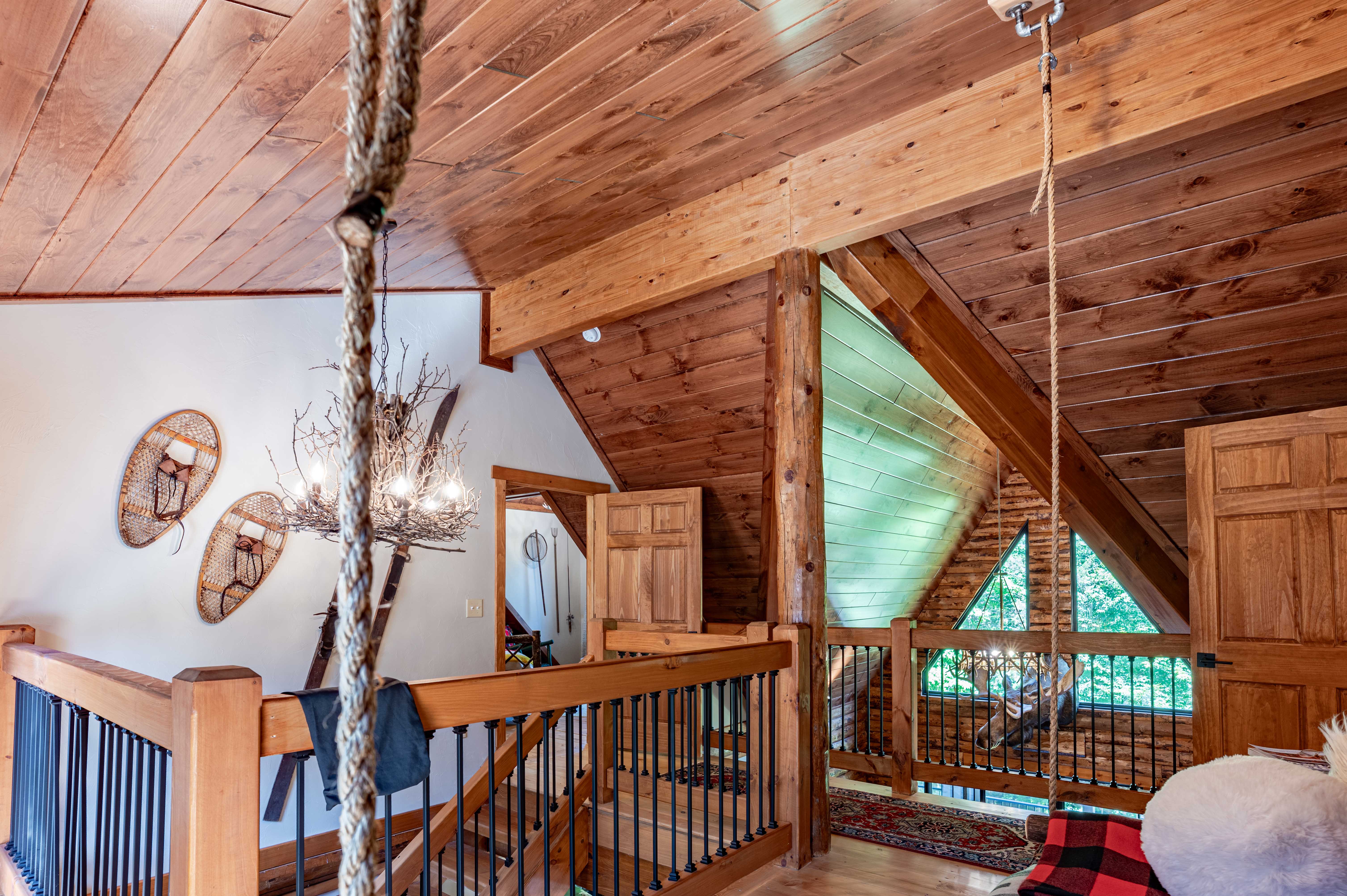  Log Cabin with Flair - 物件實景