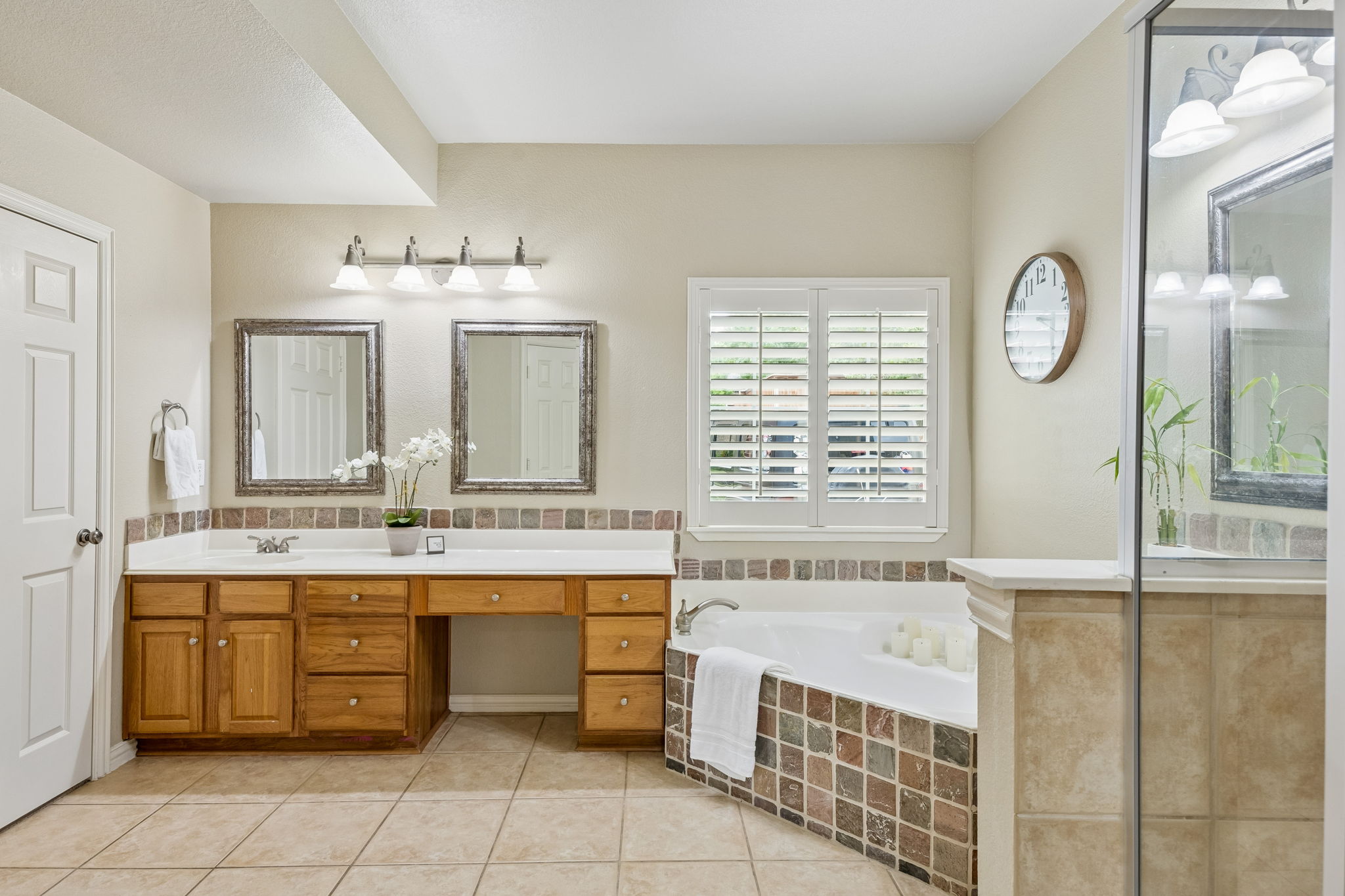  Effortless Executive Living Near Lake Ray Hubbard in Gated Turtle Cove - 物件實景