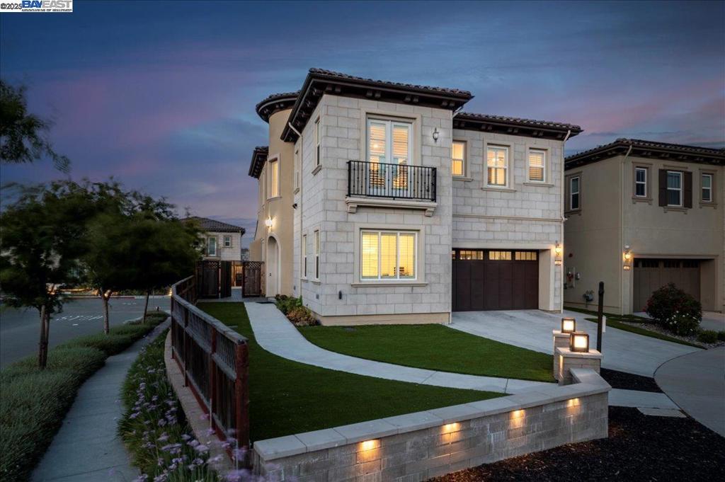 San Ramon, California, 94582, United States, 4 Bedrooms Bedrooms, ,4 BathroomsBathrooms,Residential,For Sale,1905667