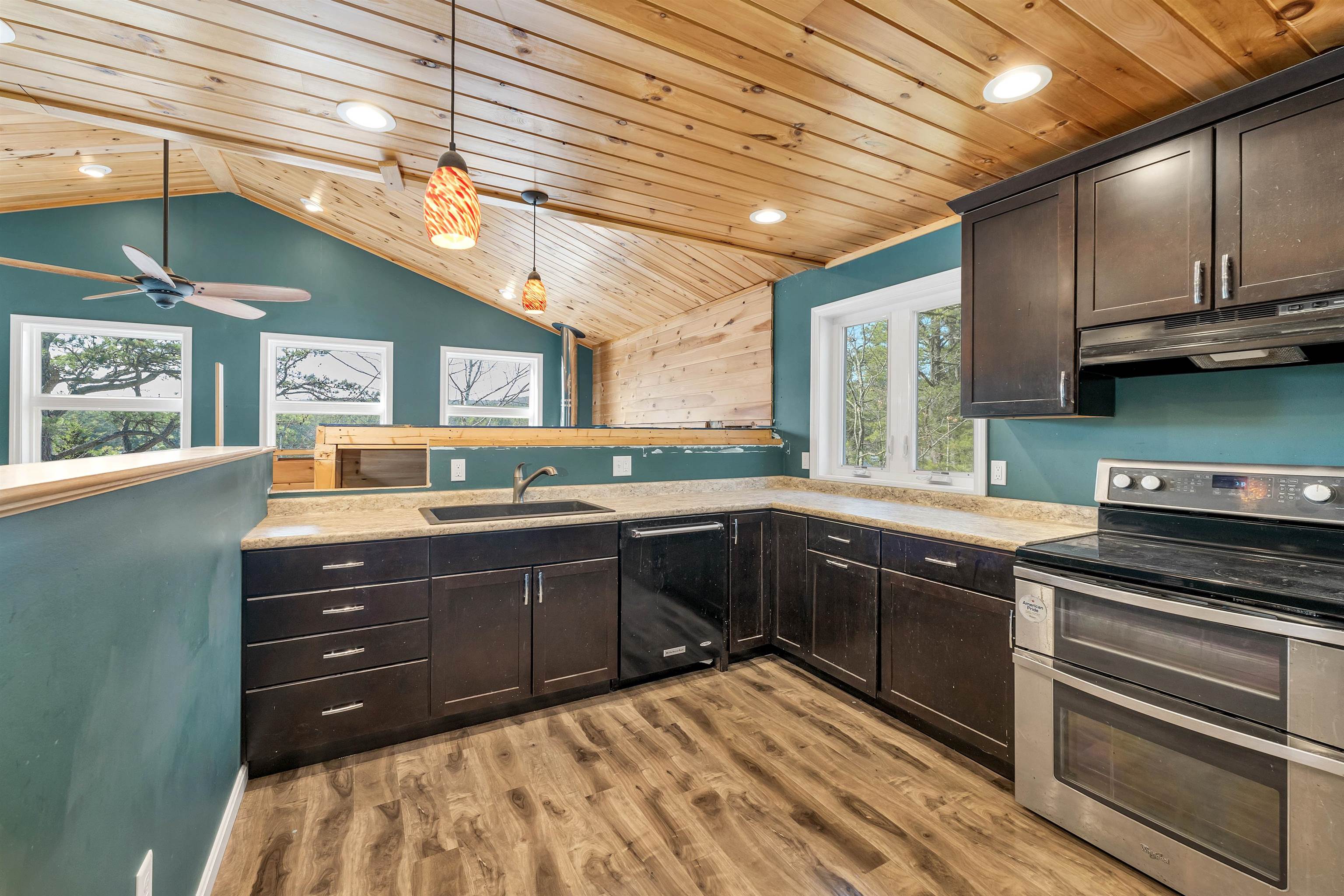 Freedom, New Hampshire, 03836, United States, 2 Bedrooms Bedrooms, ,1 BathroomBathrooms,Residential,For Sale,1911520
