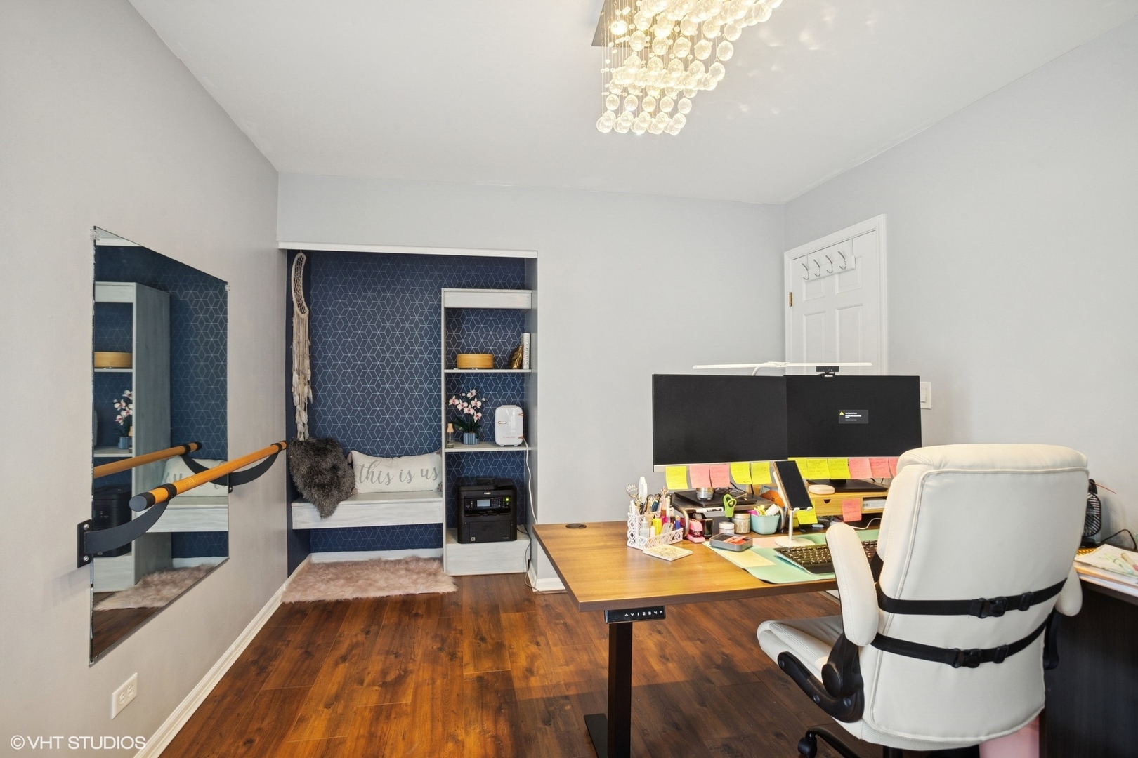 Barrington, Illinois, 60010, United States, 4 Bedrooms Bedrooms, ,3 BathroomsBathrooms,Residential,For Sale,1989548