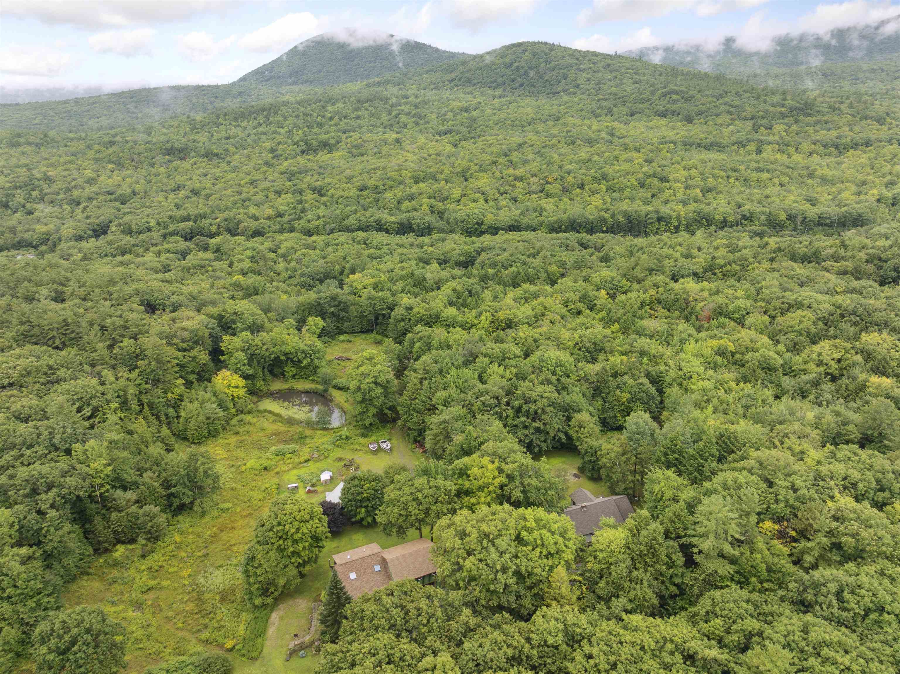 263 old post RD, Newbury, New Hampshire, 03255, United States, 3 Bedrooms Bedrooms, ,2 BathroomsBathrooms,Residential,For Sale,263 old post RD,1627941