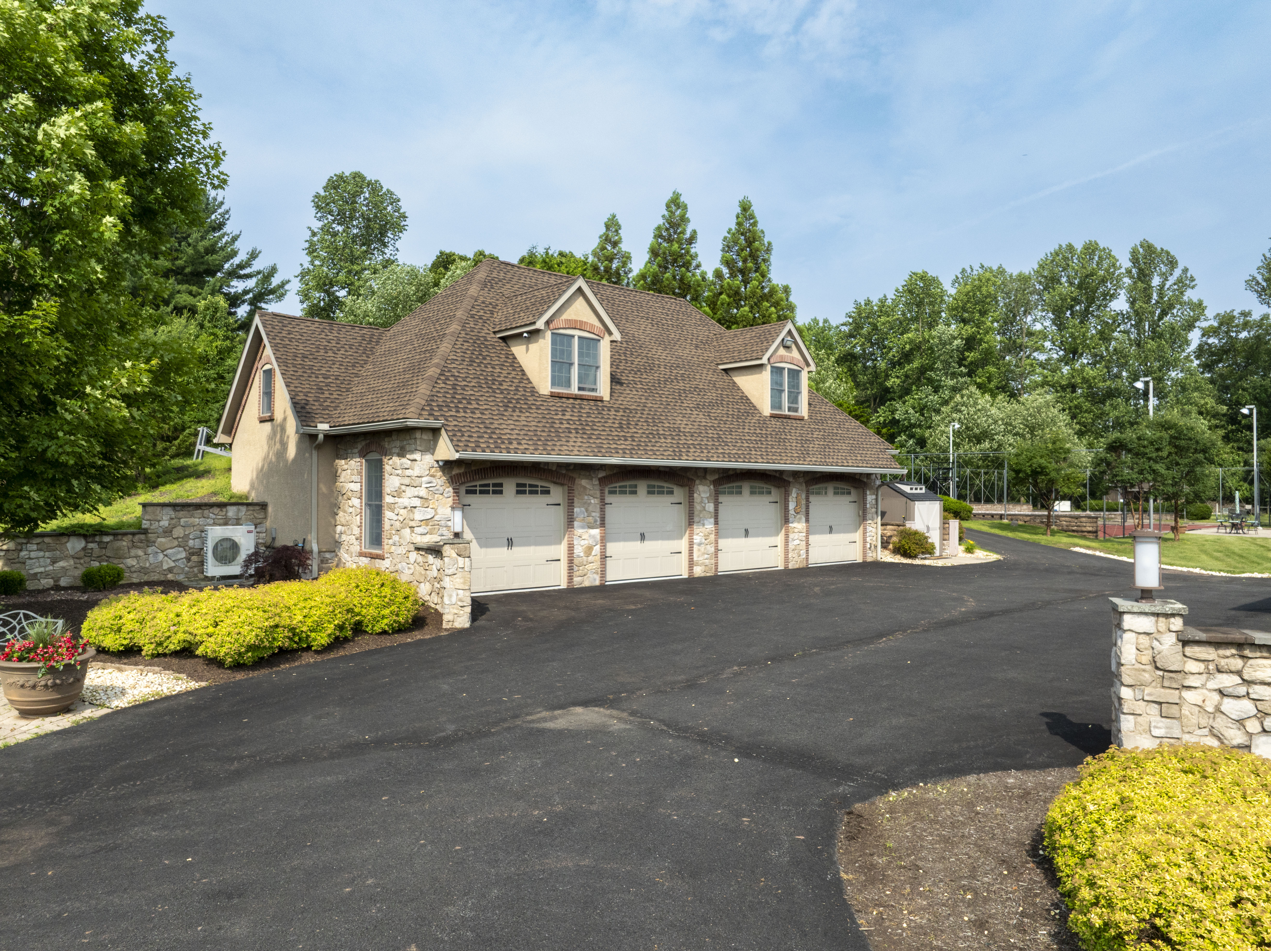  479 Imperial Dr, Mohnton, PA 19540 - 物件實景