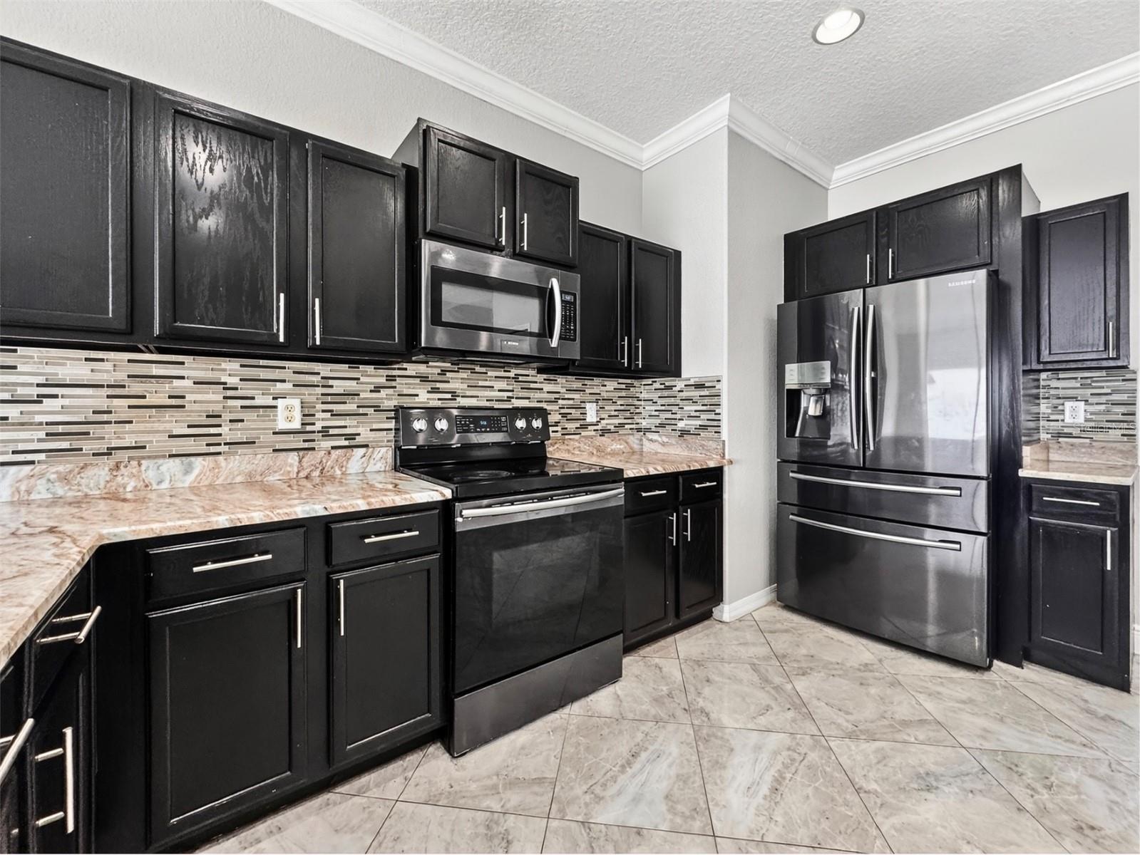 WINTER GARDEN, Florida, 34787, United States, 5 Bedrooms Bedrooms, ,3 BathroomsBathrooms,Residential,For Sale,1974111