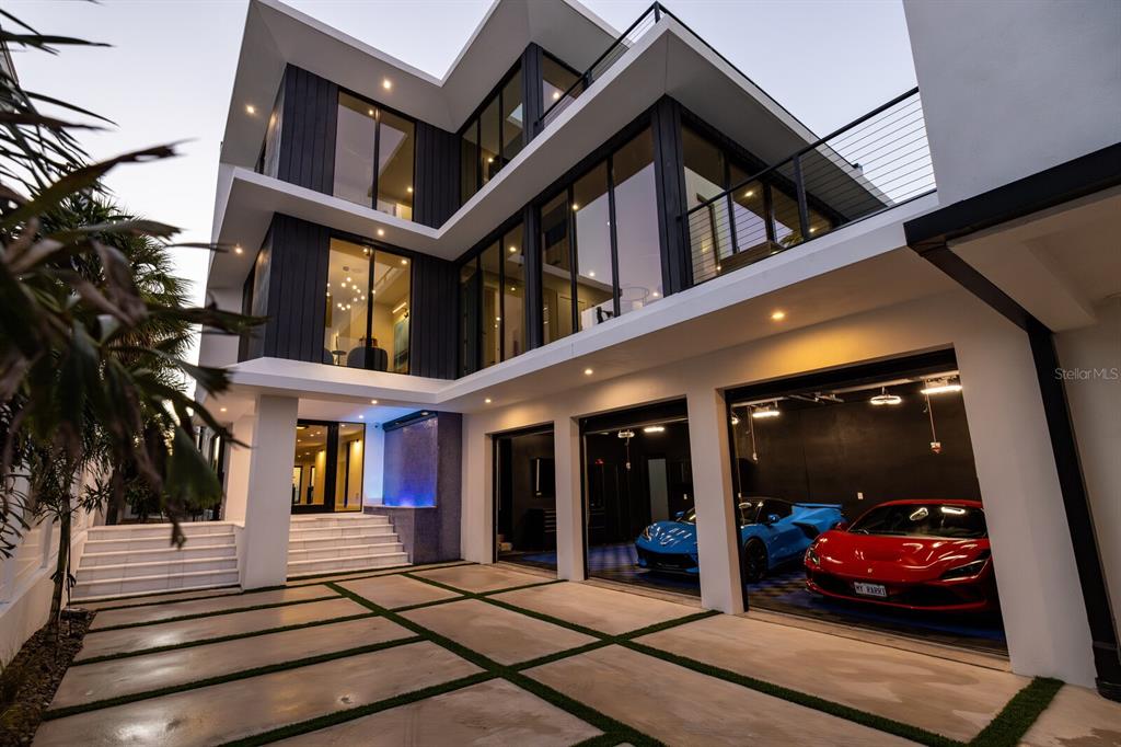 Indian Rocks Beach, Florida, 33785, United States, 8 Bedrooms Bedrooms, ,11 BathroomsBathrooms,Residential,For Sale,1997282