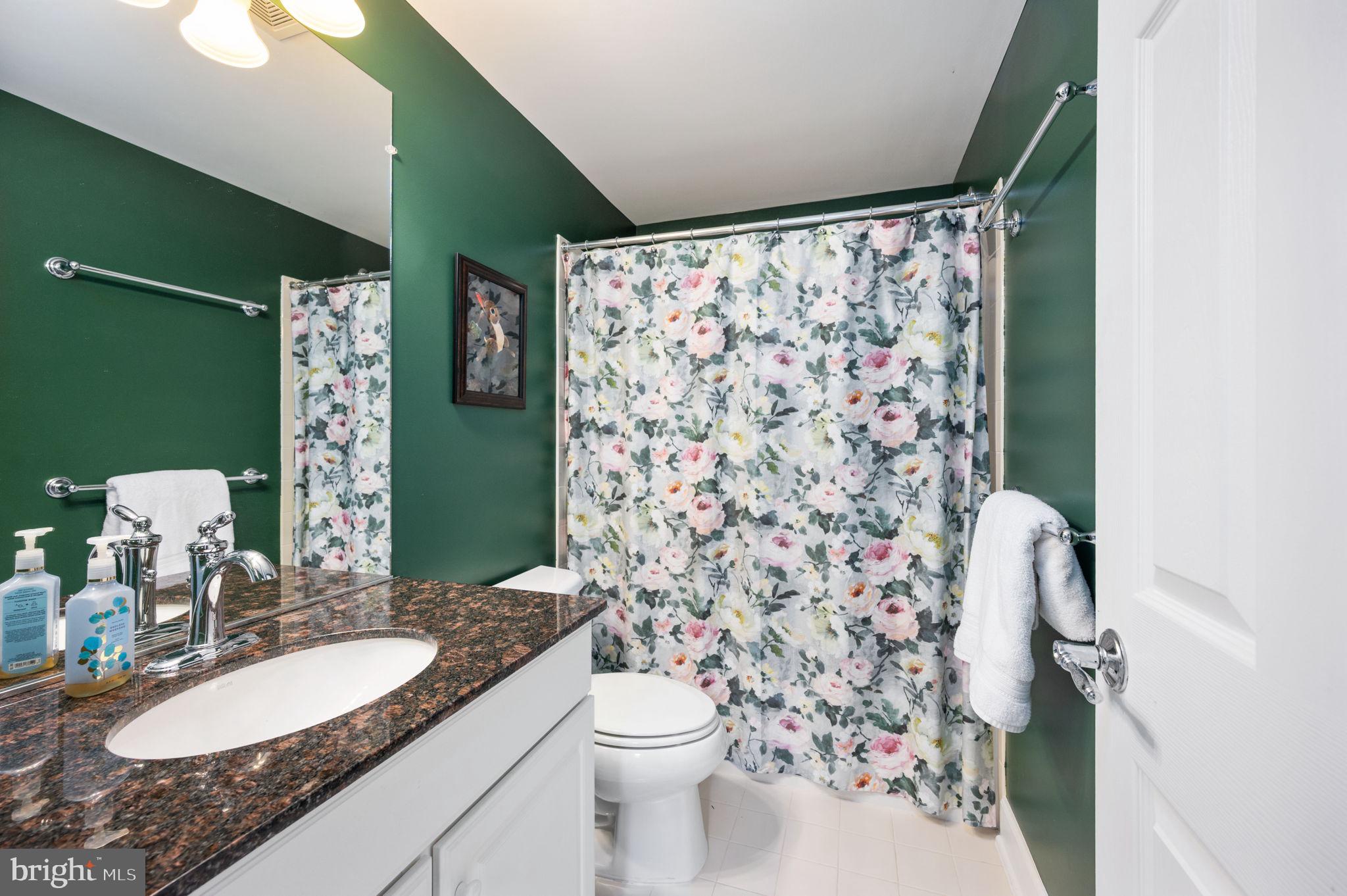 Manassas, Virginia, 20112, United States, 4 Bedrooms Bedrooms, ,4 BathroomsBathrooms,Residential,For Sale,1977976