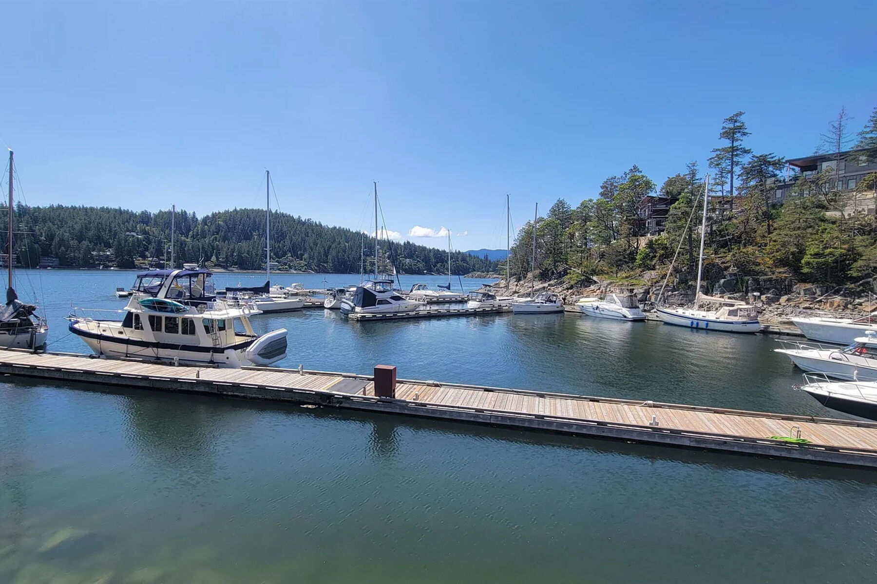  Garden Bay, Sunshine Coast - 物件實景
