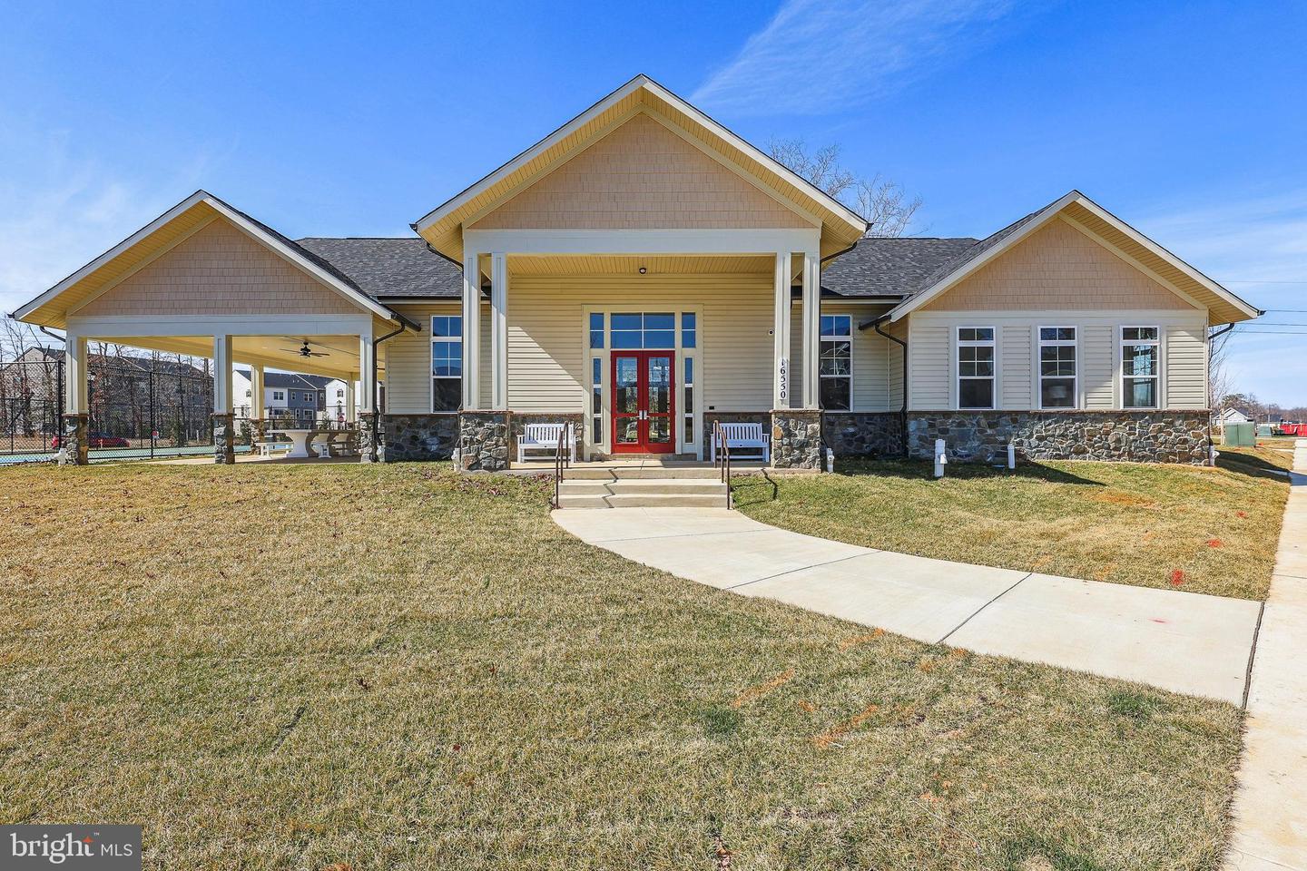 Accokeek, Maryland, 20607, United States, 3 Bedrooms Bedrooms, ,4 BathroomsBathrooms,Residential,For Sale,1954957