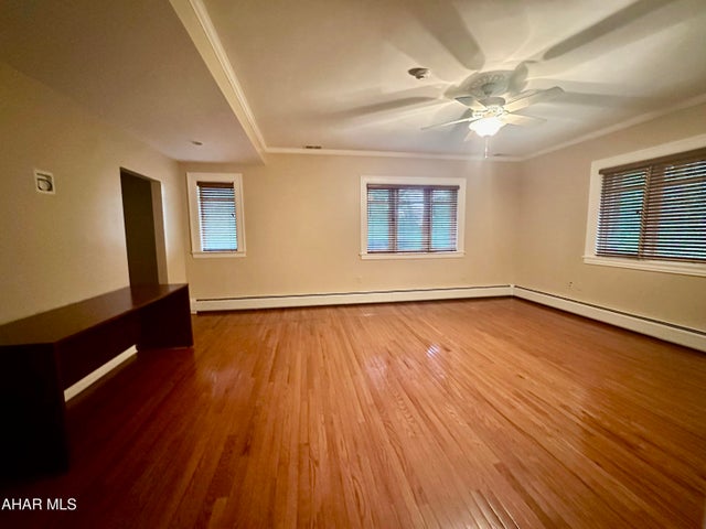 Altoona, Pennsylvania, 16602, United States, 4 Bedrooms Bedrooms, ,4 BathroomsBathrooms,Residential,For Sale,1826660