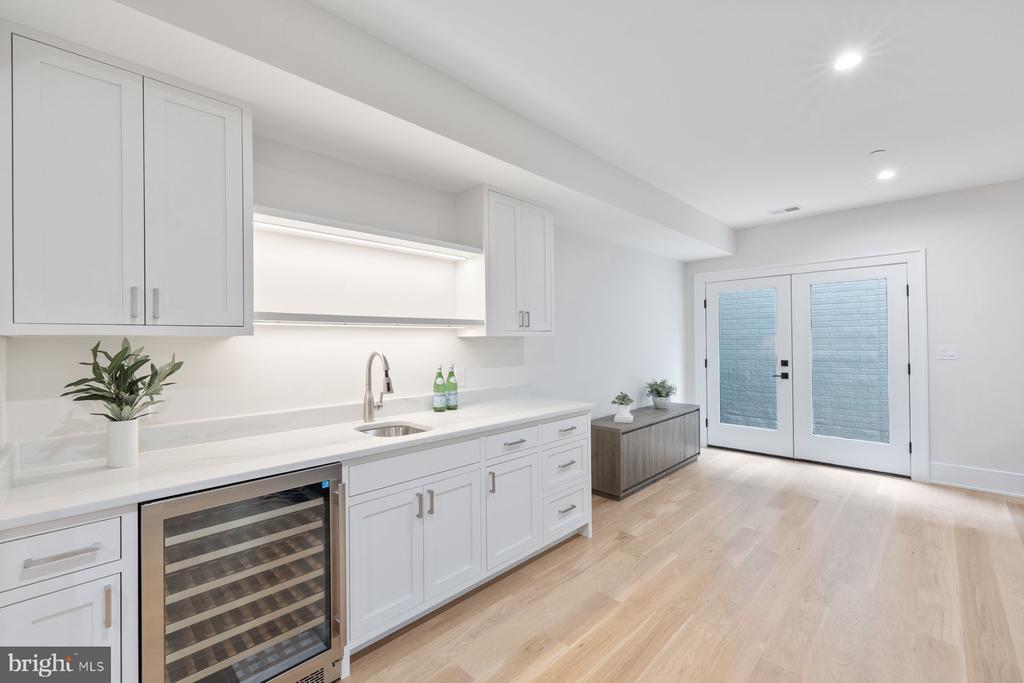 Chevy Chase, Maryland, 20815, United States, 6 Bedrooms Bedrooms, ,7 BathroomsBathrooms,Residential,For Sale,1976530