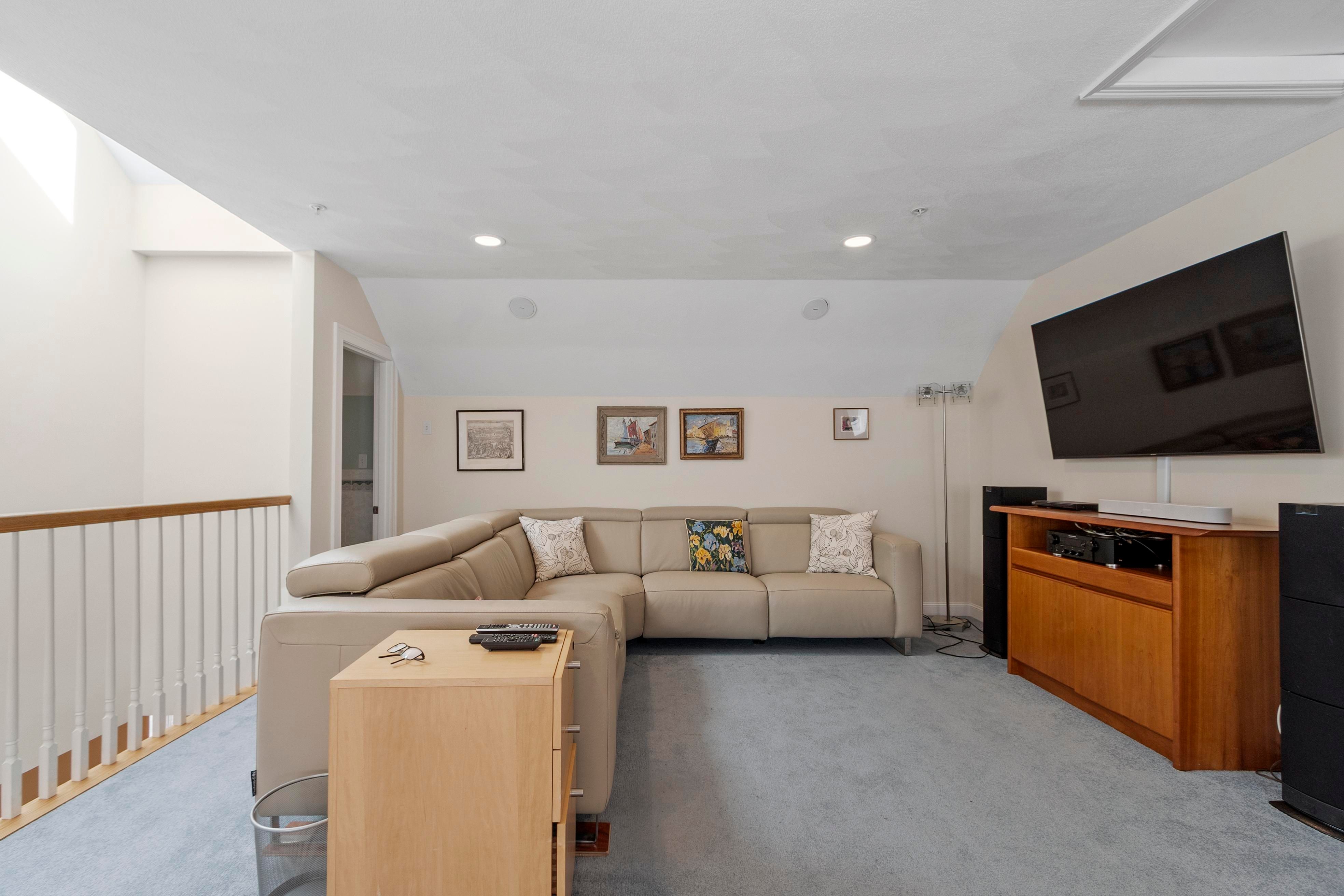  5 Vine Brook Way, Woburn, MA 01801 - 物件實景