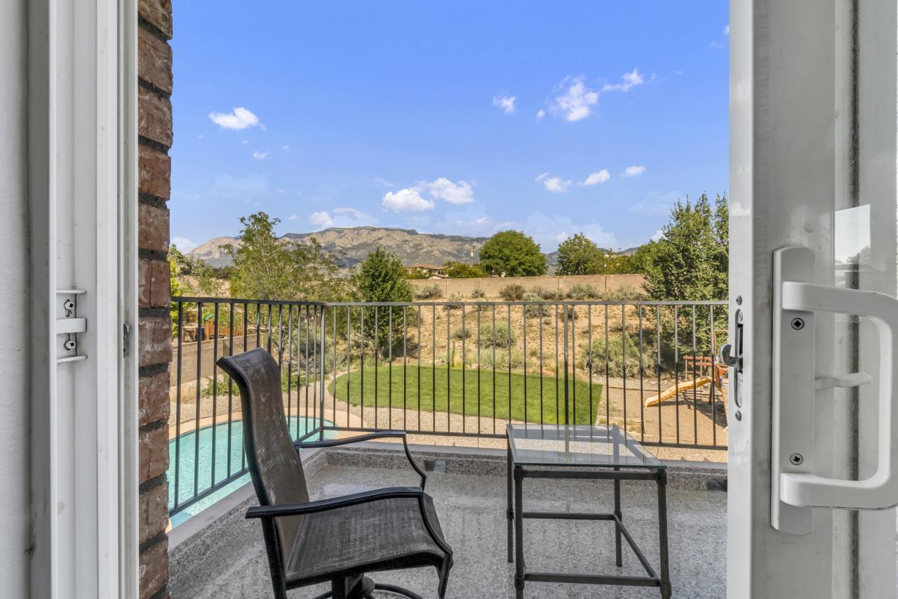 Albuquerque, New Mexico, 87122, United States, 4 Bedrooms Bedrooms, ,3 BathroomsBathrooms,Residential,For Sale,1932671