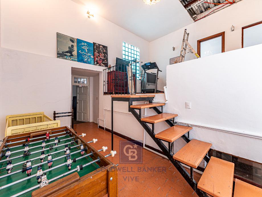 Chihuahua, Cuauhtémoc, Ciudad de México, 06700, Mexico, 5 Bedrooms Bedrooms, ,4 BathroomsBathrooms,Residential,For Sale,Chihuahua,1571530