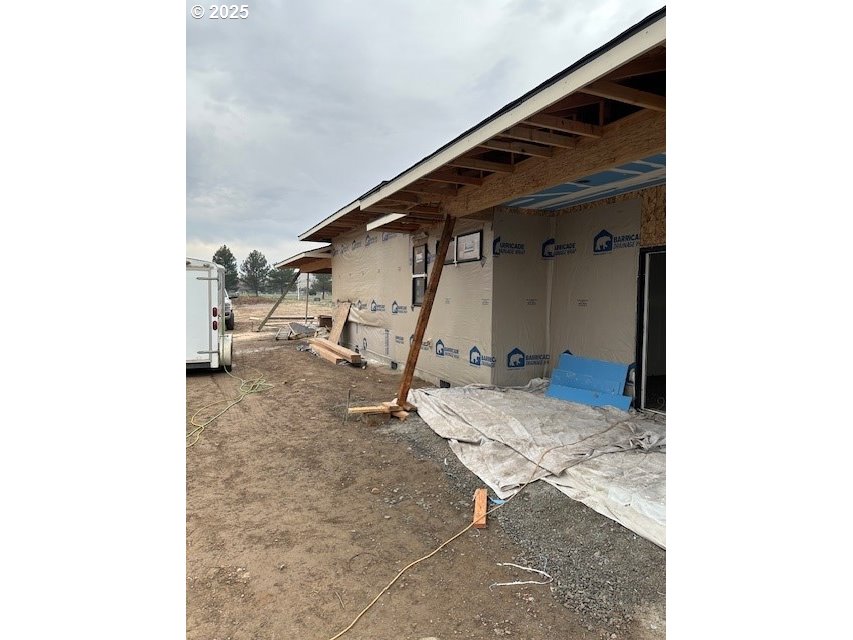 Pendleton, Oregon, 97801, United States, 3 Bedrooms Bedrooms, ,2 BathroomsBathrooms,Residential,For Sale,1992875