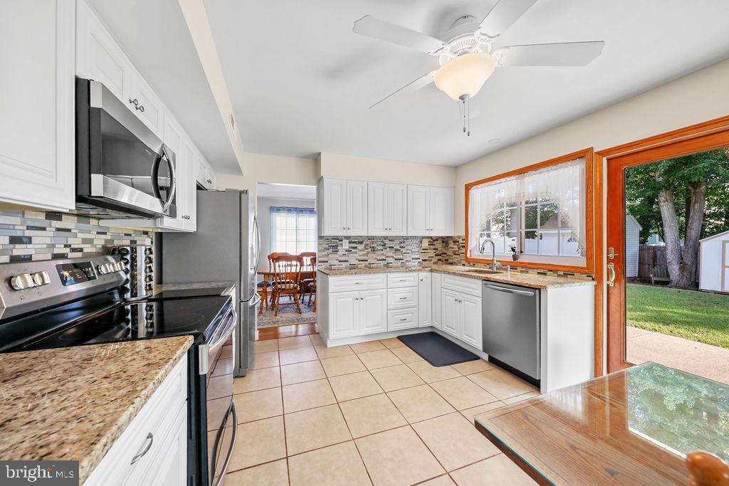 Marlton, New Jersey, 08053, United States, 5 Bedrooms Bedrooms, ,3 BathroomsBathrooms,Residential,For Sale,1904803
