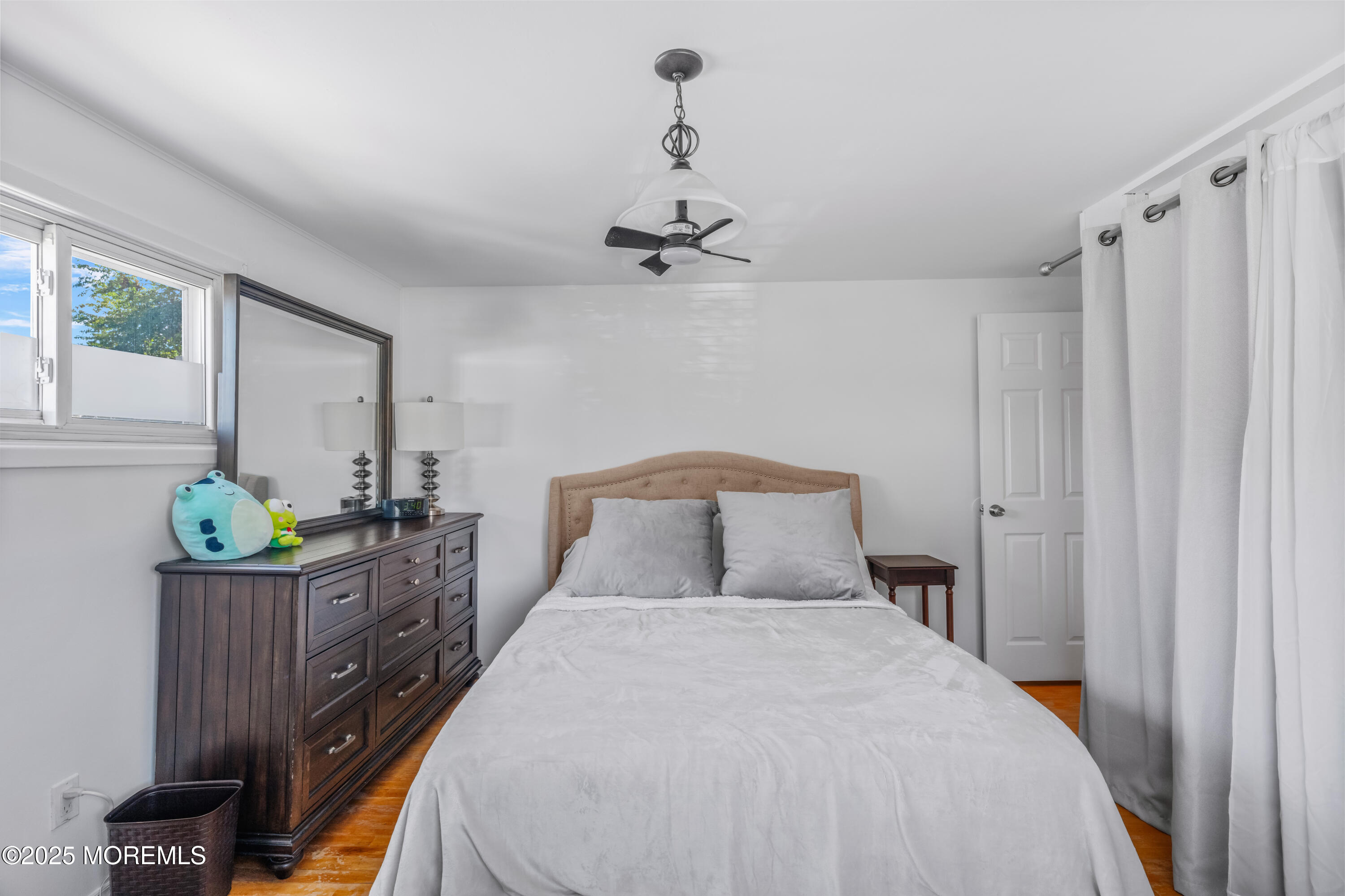 Old Bridge, New Jersey, 08857, United States, 3 Bedrooms Bedrooms, ,2 BathroomsBathrooms,Residential,For Sale,1980078