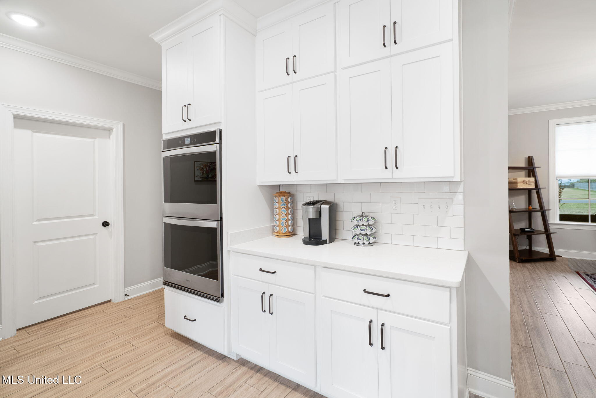 Hernando, Mississippi, 38632, United States, 5 Bedrooms Bedrooms, ,3 BathroomsBathrooms,Residential,For Sale,1991187