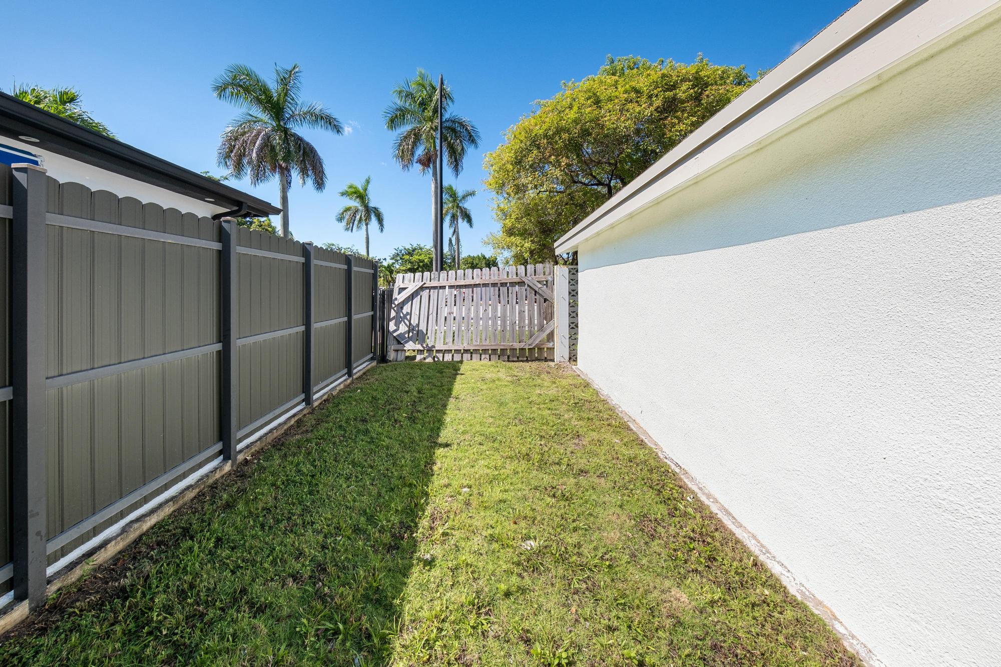 Cutler Bay, Florida, 33189, United States, 5 Bedrooms Bedrooms, ,2 BathroomsBathrooms,Residential,For Sale,1987060