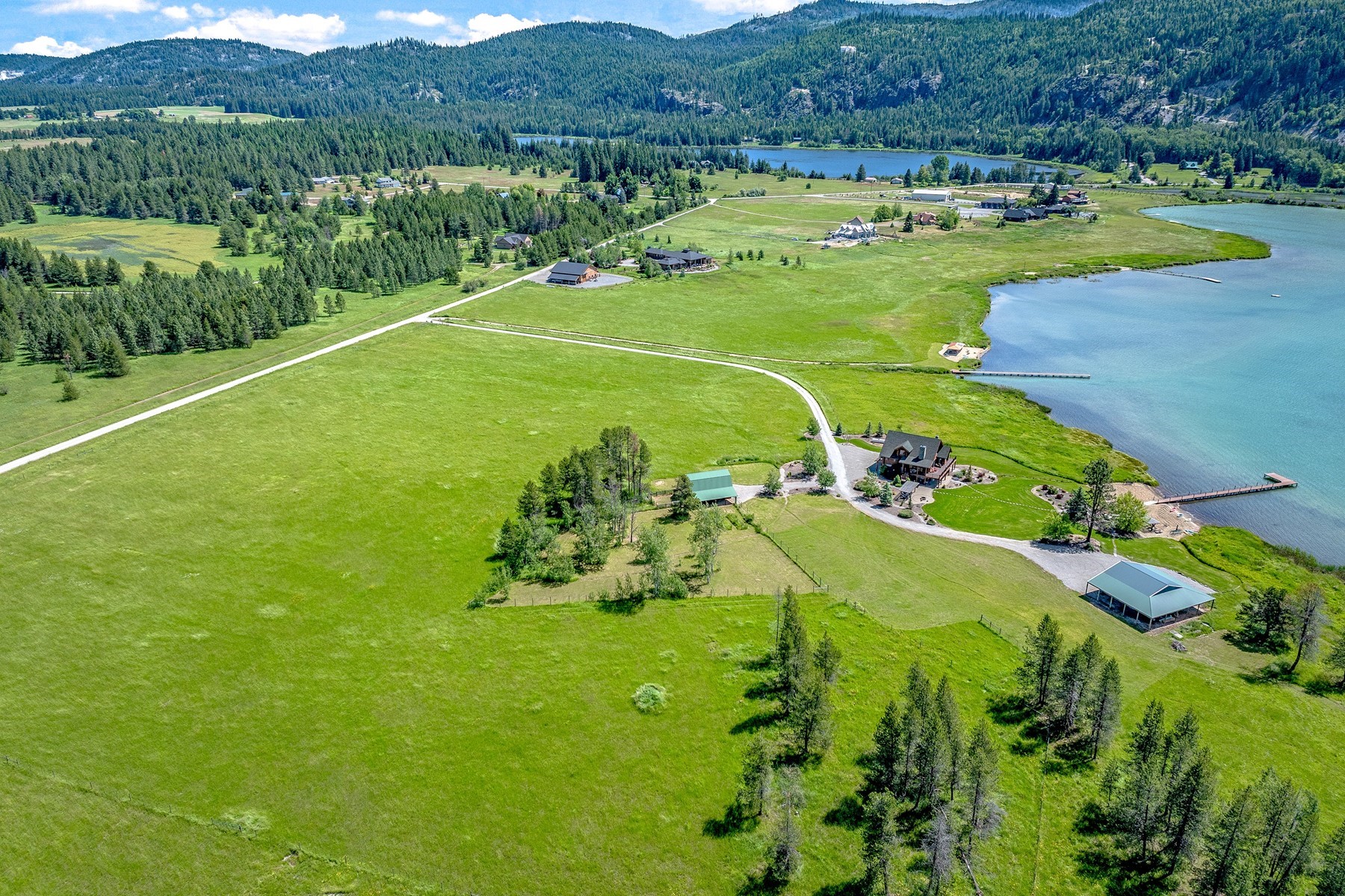  Camp Peine Waterfront Estate - 物件實景