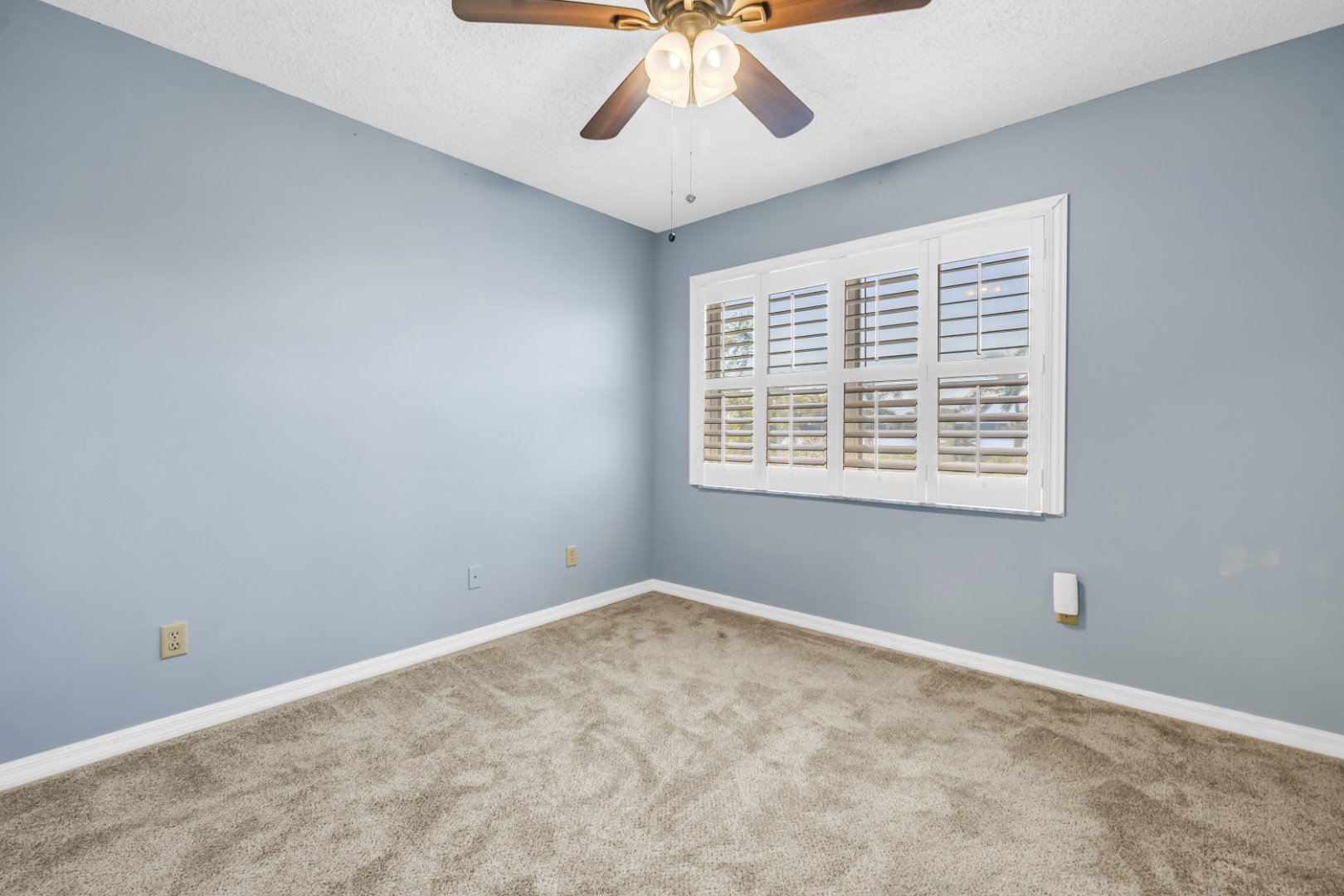 St Petersburg, Florida, 33715, United States, 3 Bedrooms Bedrooms, ,3 BathroomsBathrooms,Residential,For Sale,1983412