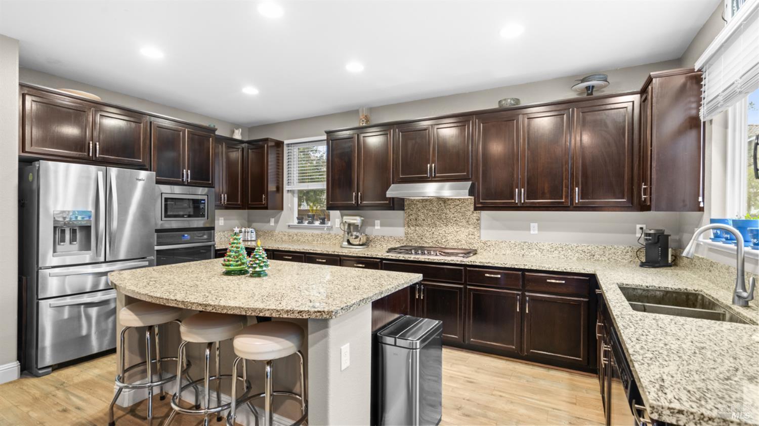 Vacaville, California, 95688, United States, 5 Bedrooms Bedrooms, ,3 BathroomsBathrooms,Residential,For Sale,2005727