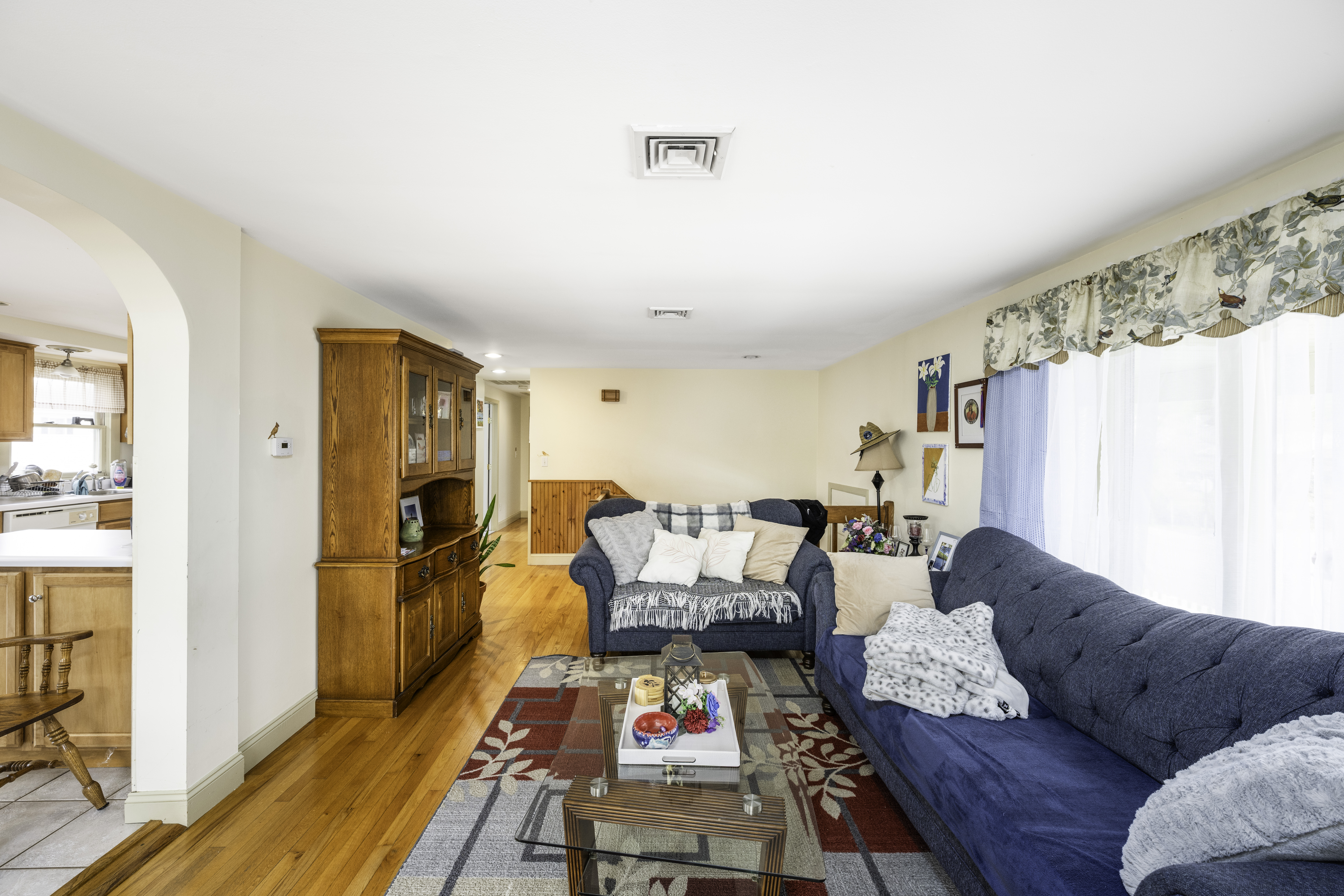 Wappingers Falls, New York, 12590, United States, 4 Bedrooms Bedrooms, ,3 BathroomsBathrooms,Residential,For Sale,1935823