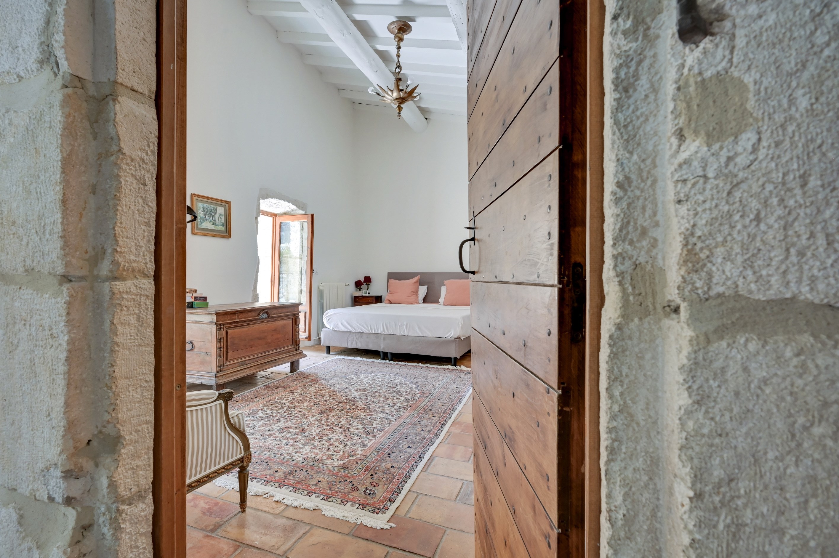  Superb stone village house with garden, swimming pool and garages - 物件實景