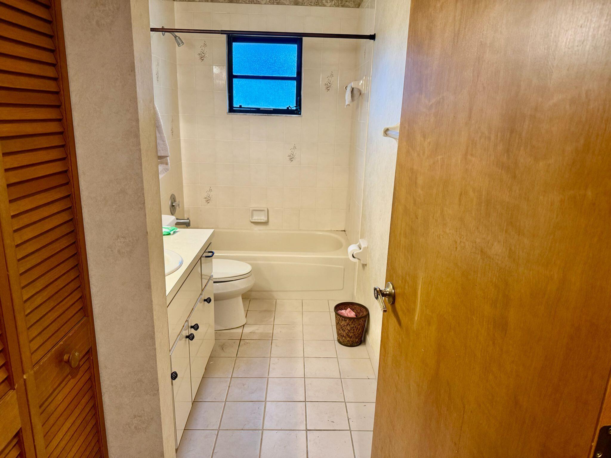 Jupiter, Florida, 33458, United States, 4 Bedrooms Bedrooms, ,3 BathroomsBathrooms,Residential,For Sale,1987806