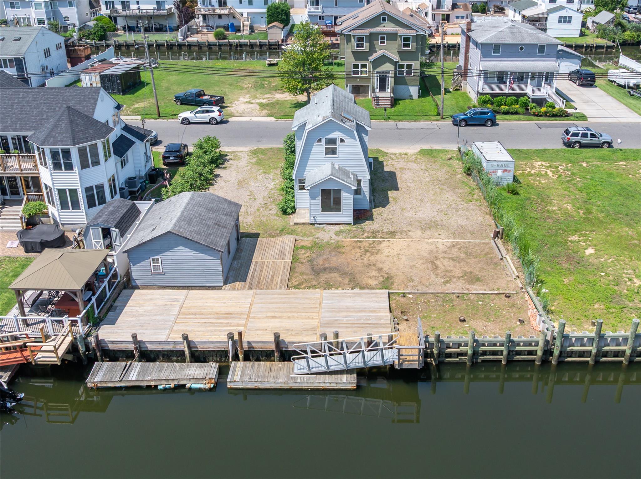 Seaford, New York, 11783, United States, 3 Bedrooms Bedrooms, ,2 BathroomsBathrooms,Residential,For Sale,1908312
