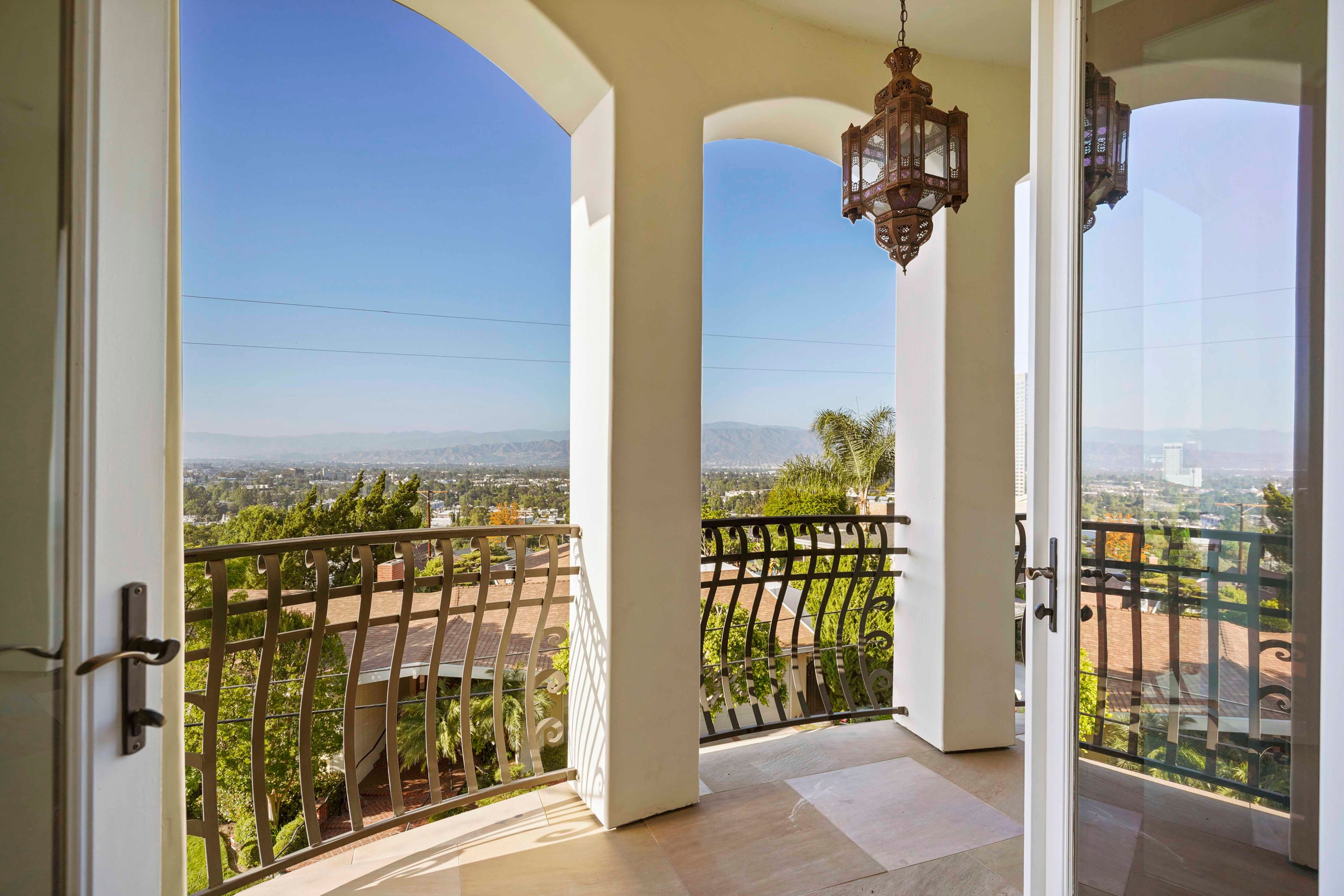  10940 Terryview Drive - 物件實景