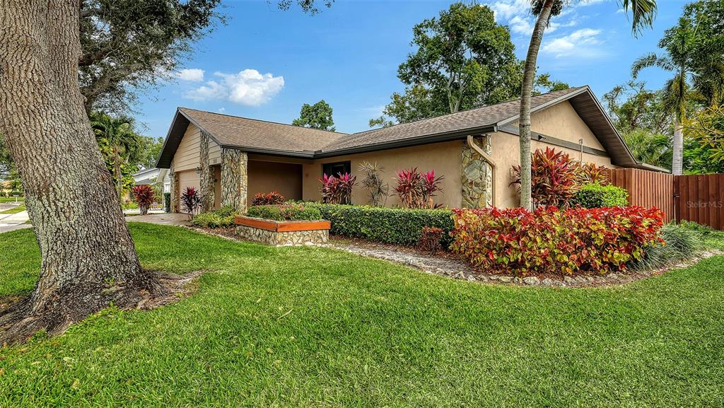 Bradenton, Florida, 34209, United States, 3 Bedrooms Bedrooms, ,2 BathroomsBathrooms,Residential,For Sale,2001818