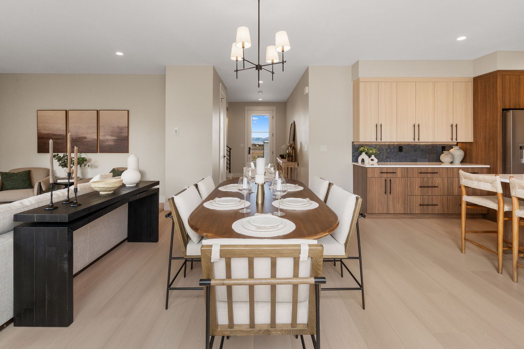  1506 Cambridge Dr - 物件實景