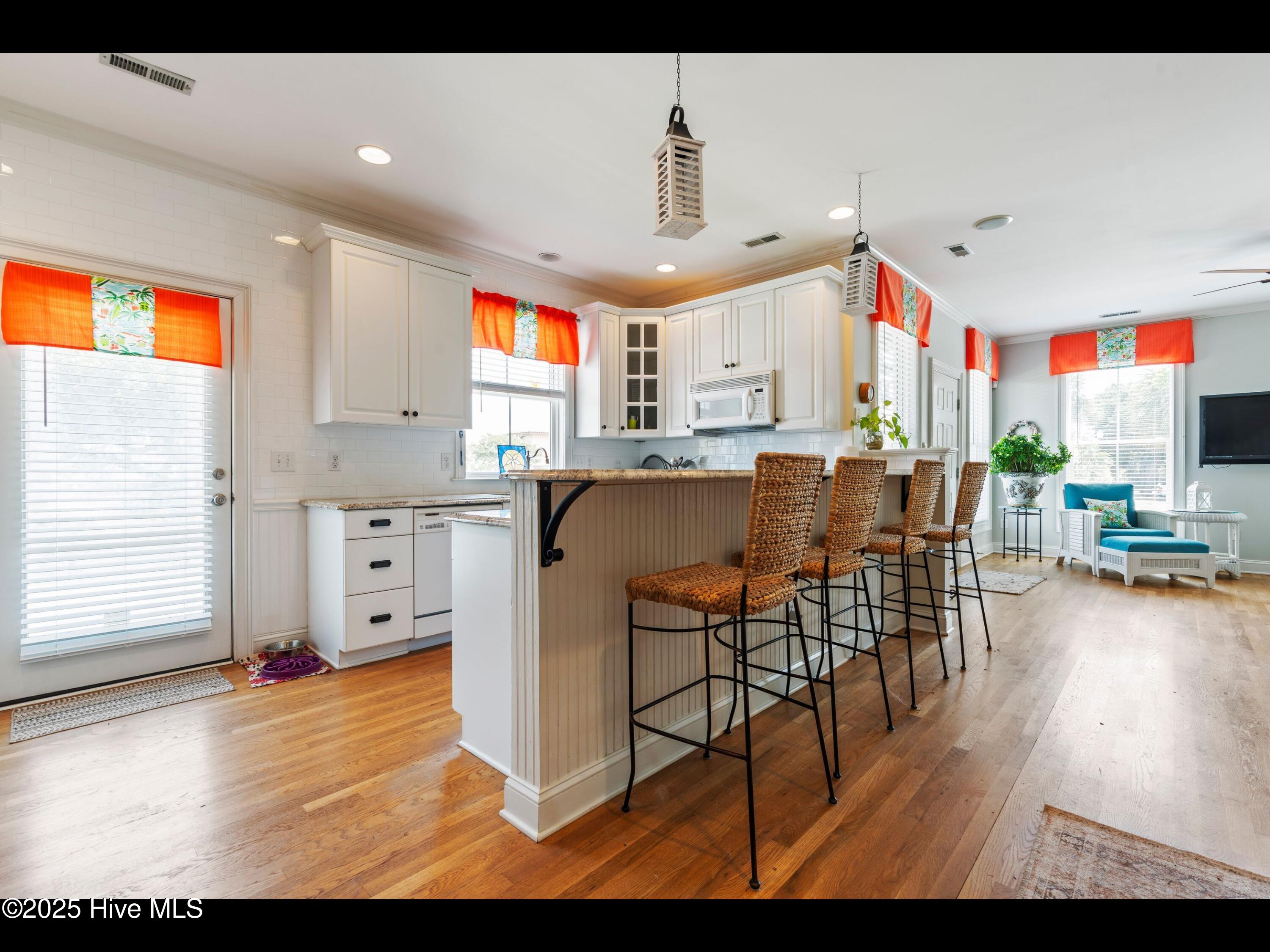 Carolina Beach, North Carolina, 28428, United States, 3 Bedrooms Bedrooms, ,3 BathroomsBathrooms,Residential,For Sale,1846629