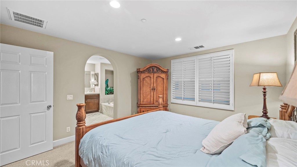 Corona, California, 92883, United States, 2 Bedrooms Bedrooms, ,3 BathroomsBathrooms,Residential,For Sale,1921821