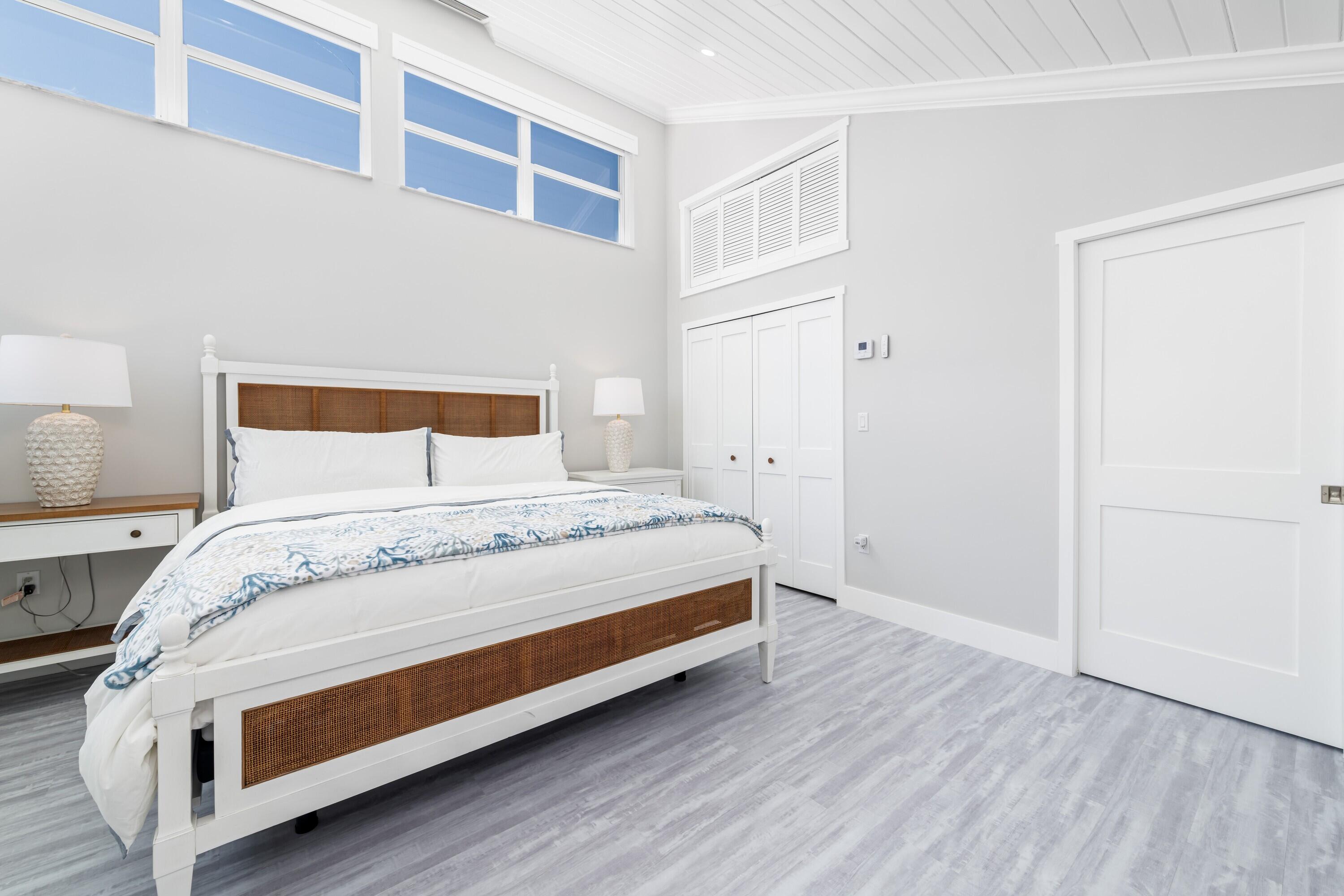 Duck, Florida, 33050, United States, 3 Bedrooms Bedrooms, ,3 BathroomsBathrooms,Residential,For Sale,1793374