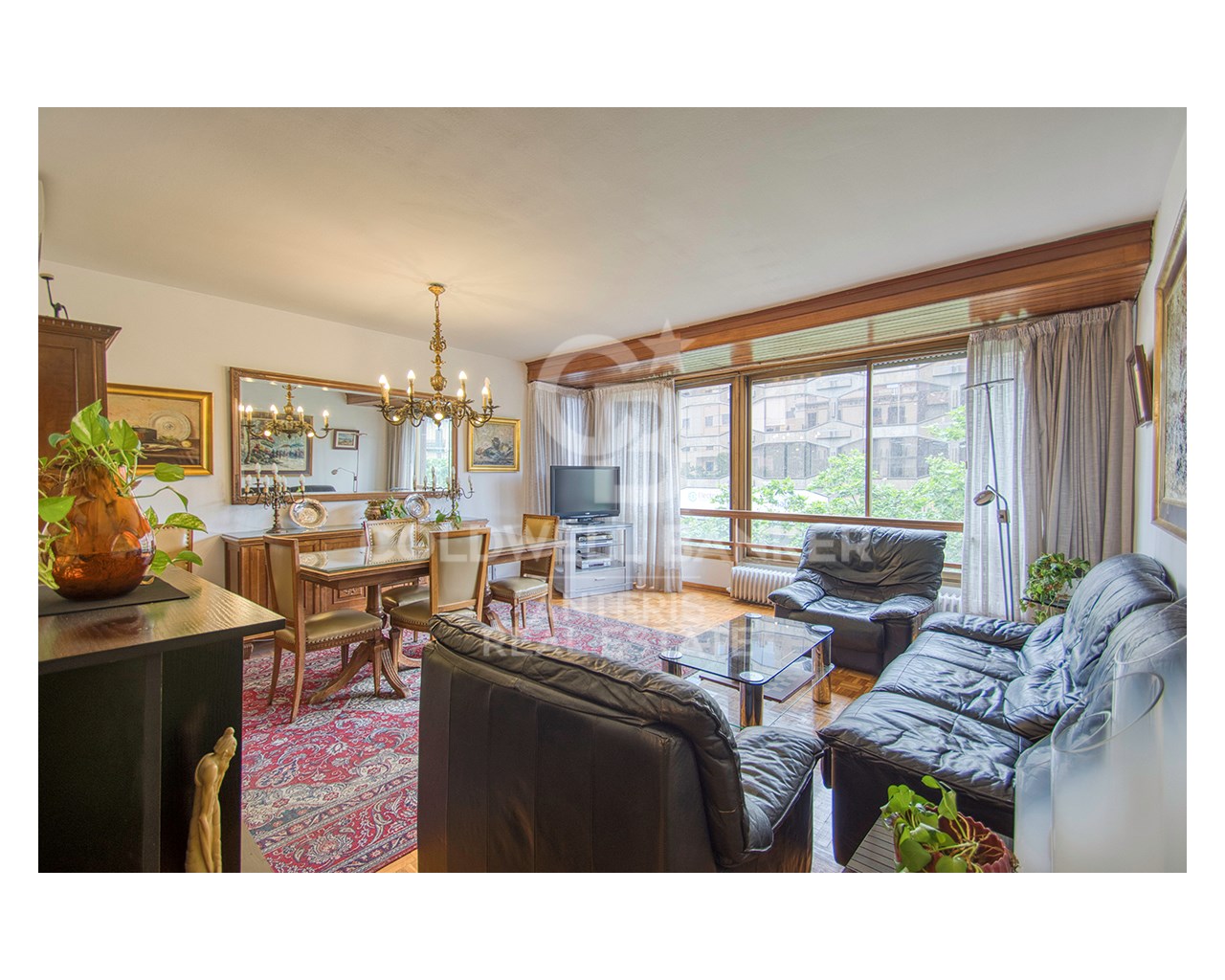 Barcelona, Barcelona, Eixample, El Fort Pienc Barc, Barcelona, Catalonia, ES, 5 Bedrooms Bedrooms, ,2 BathroomsBathrooms,Residential,For Sale,Barcelona, Barcelona, Eixample, El Fort Pienc Barc,1628217