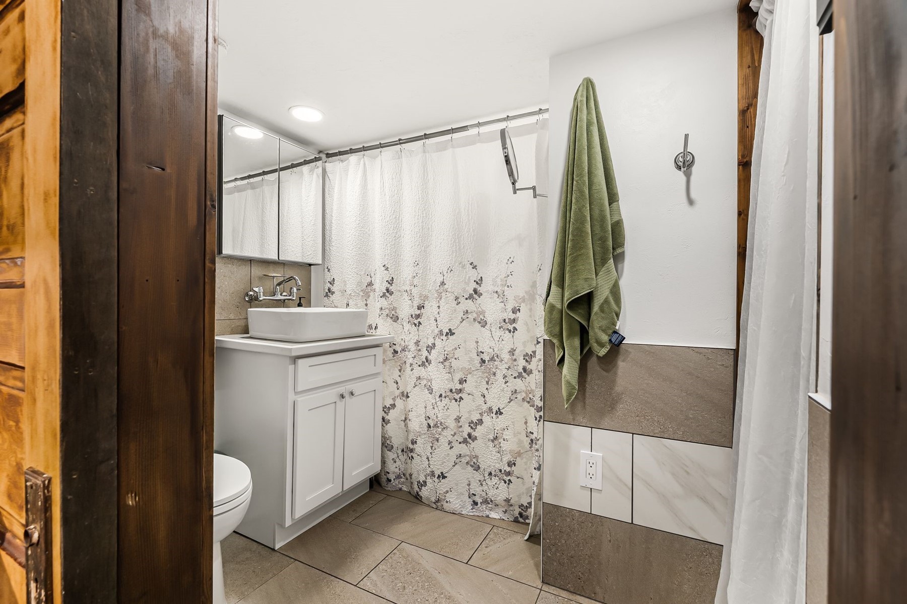  Sagle Multi-Generational - 物件實景