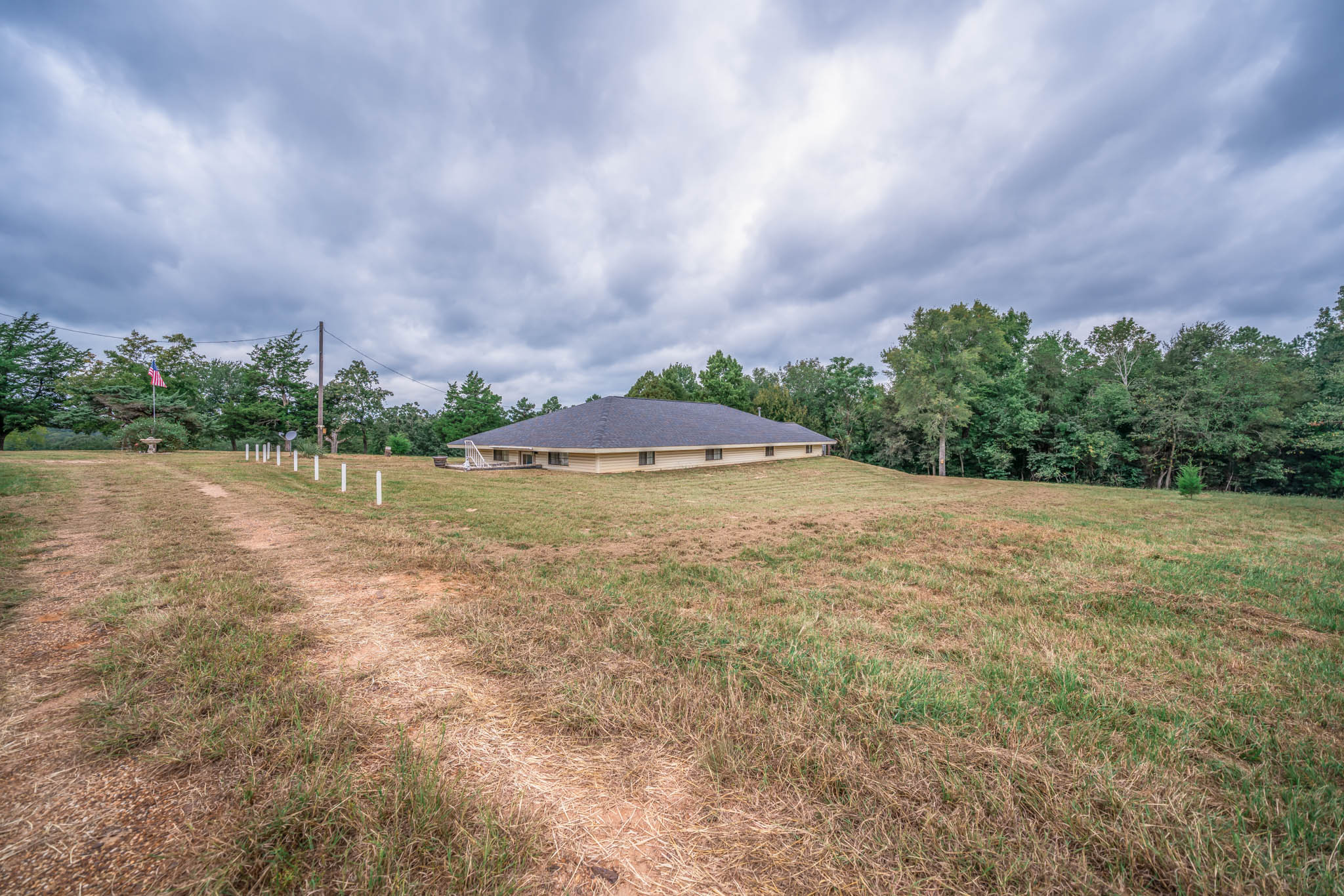 Jacksonville, Texas, 75766, United States, 4 Bedrooms Bedrooms, ,2 BathroomsBathrooms,Residential,For Sale,1974888