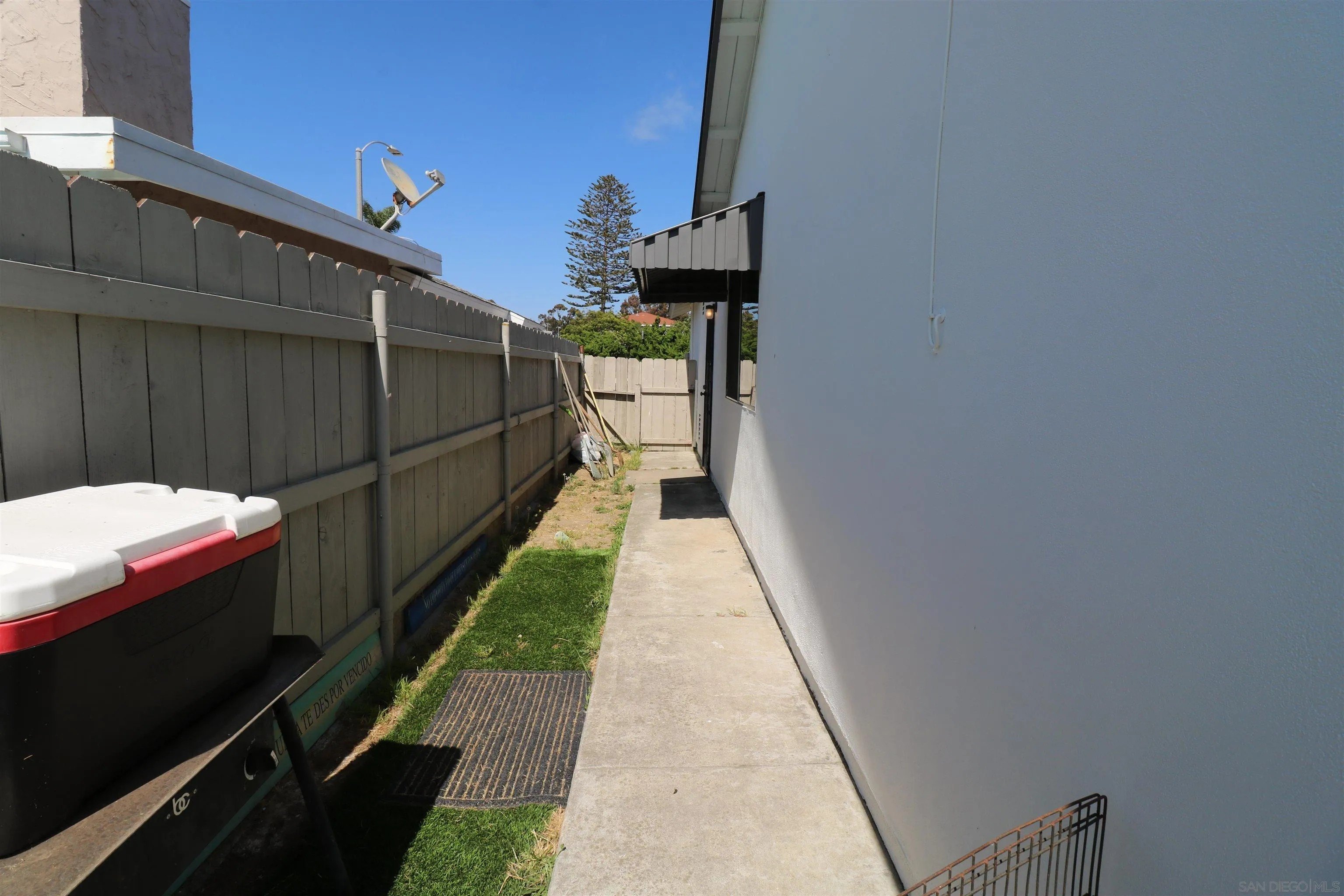 Chula Vista, California, 91911, United States, 3 Bedrooms Bedrooms, ,2 BathroomsBathrooms,Residential,For Sale,1901395