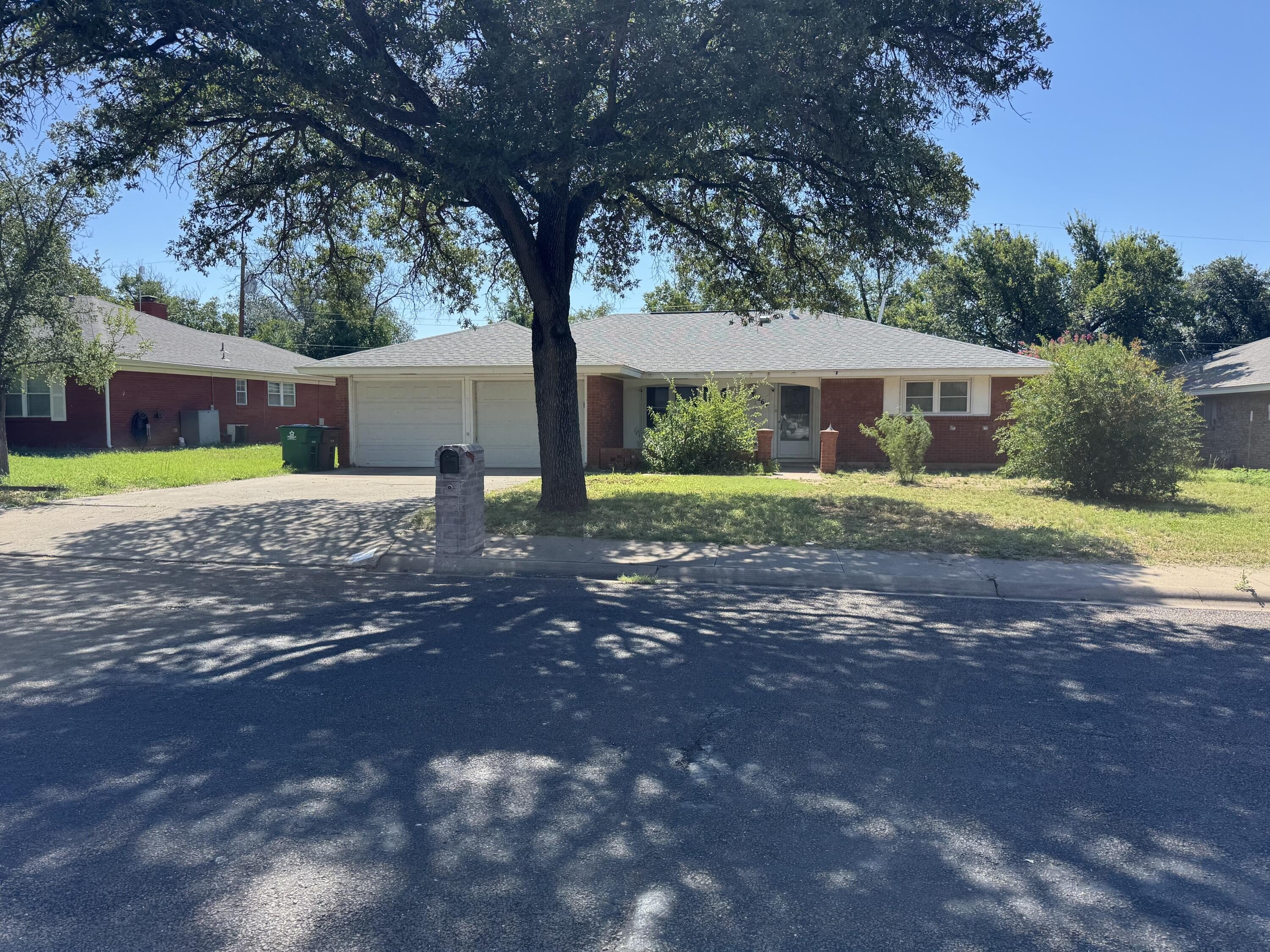Westwood Dr, San Angelo, TX 76901