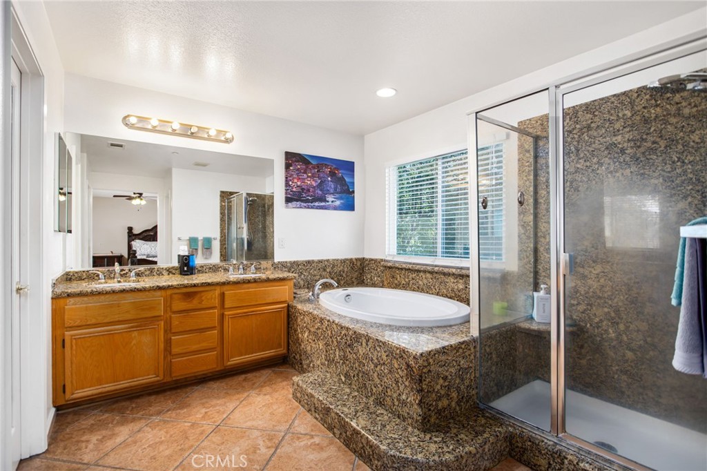 Spring Valley, California, 91978, United States, 4 Bedrooms Bedrooms, ,3 BathroomsBathrooms,Residential,For Sale,1943889