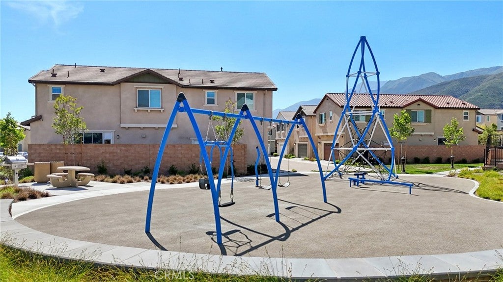 Fontana, California, 92336, United States, 3 Bedrooms Bedrooms, ,3 BathroomsBathrooms,Residential,For Sale,1828389