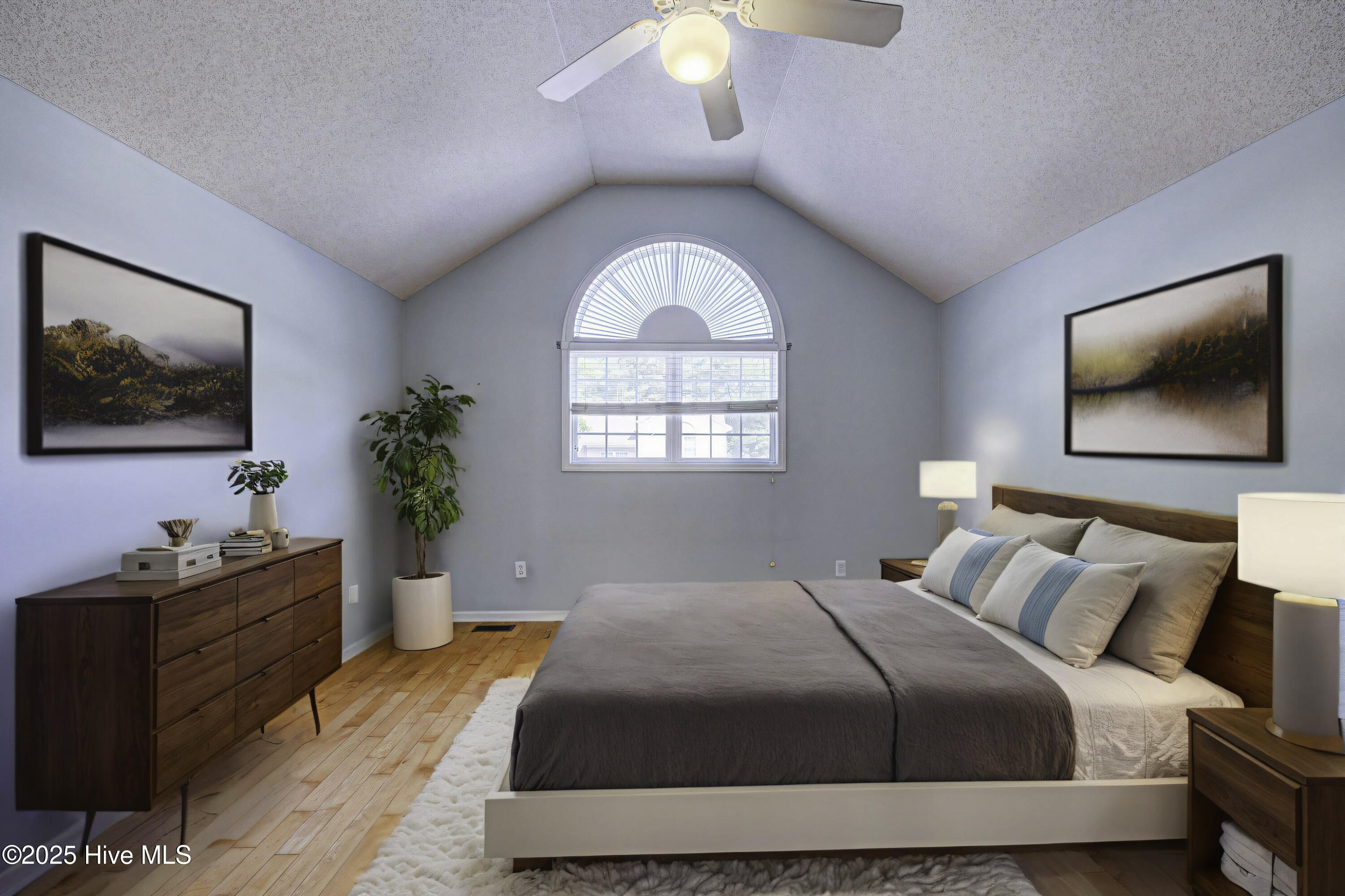 Carolina Beach, North Carolina, 28428, United States, 2 Bedrooms Bedrooms, ,2 BathroomsBathrooms,Residential,For Sale,1956851