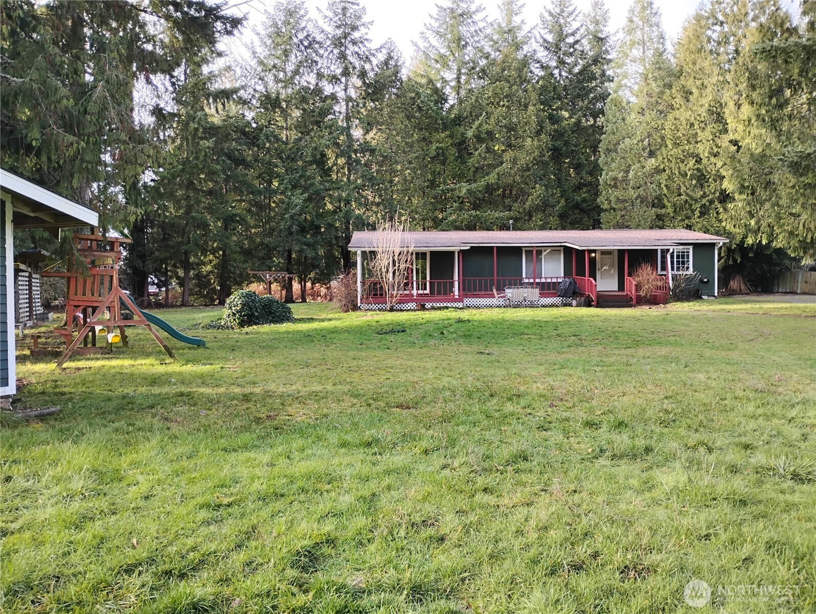 Graham, Washington, 98338, United States, 3 Bedrooms Bedrooms, ,2 BathroomsBathrooms,Residential,For Sale,2008534