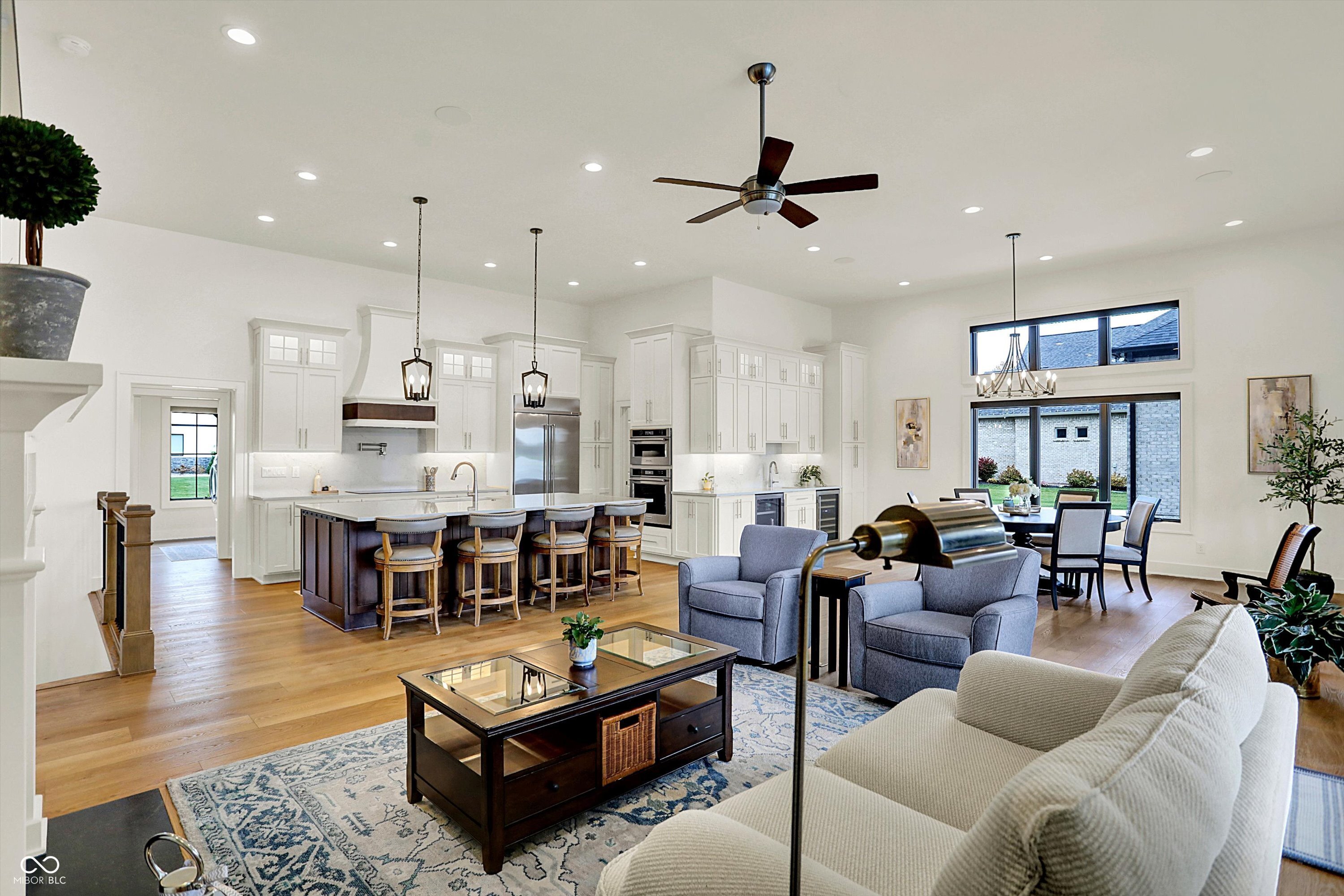 Bargersville, Indiana, 46106, United States, 5 Bedrooms Bedrooms, ,6 BathroomsBathrooms,Residential,For Sale,1983672