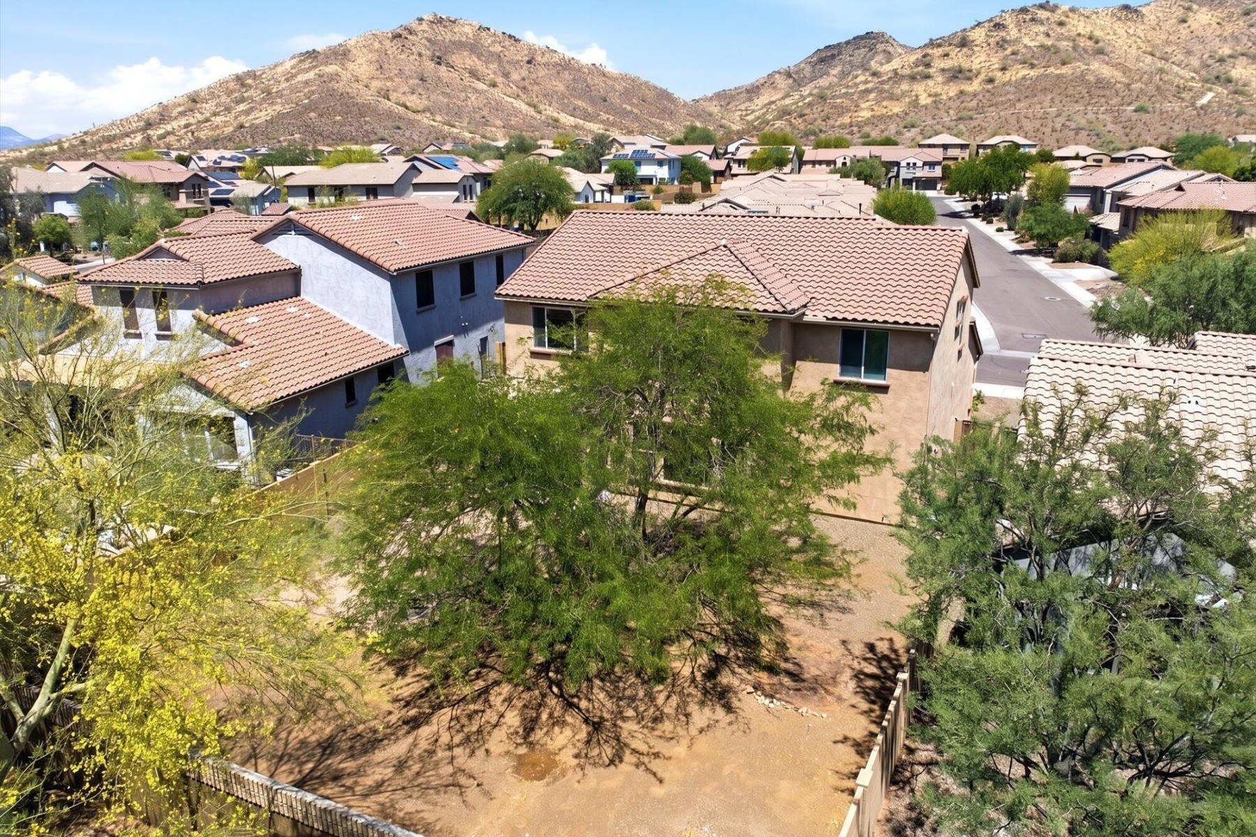  29212 N 20th Lane ¦Phoenix, AZ - 物件實景