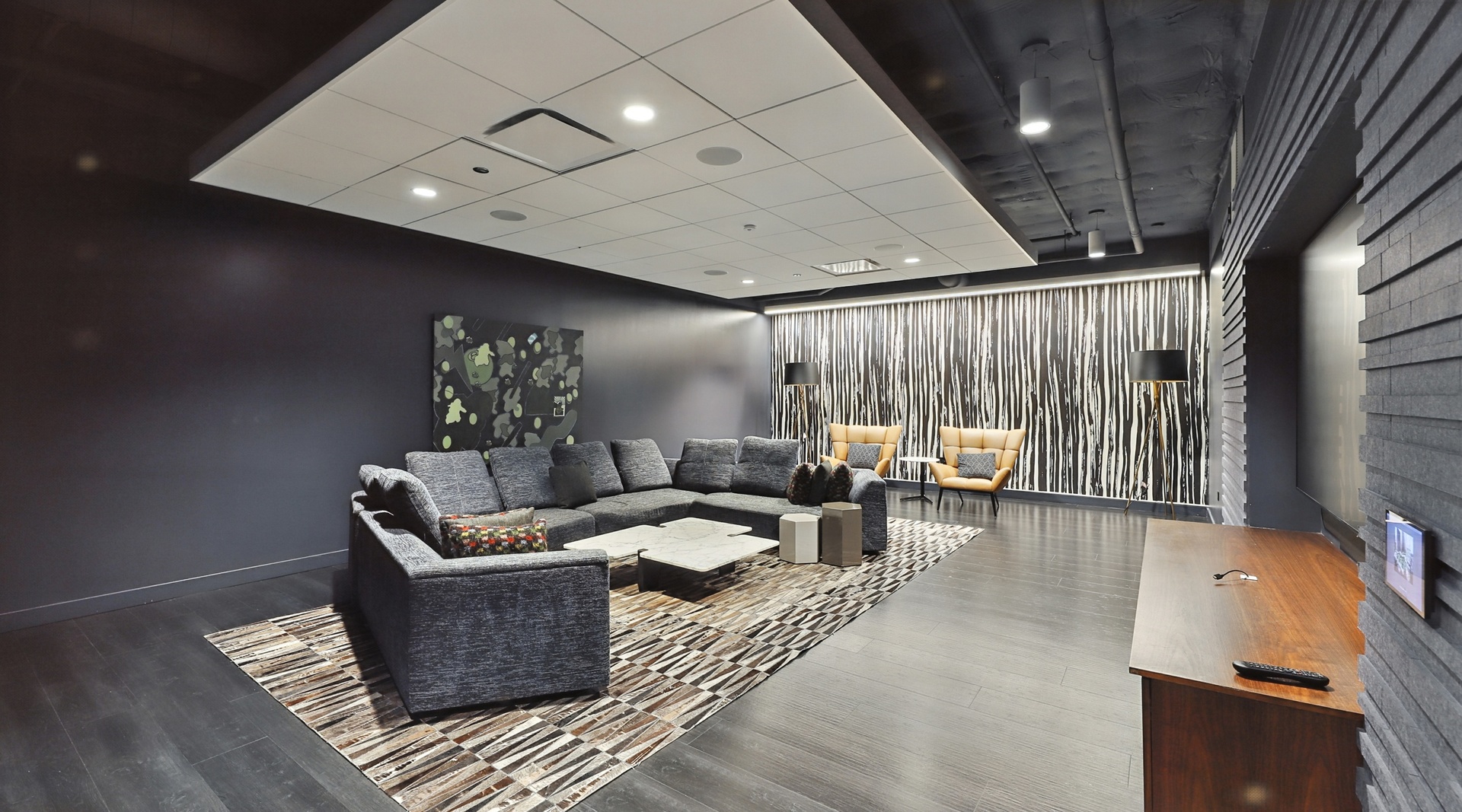 Chicago, Illinois, 60601, United States, 1 Bedroom Bedrooms, ,1 BathroomBathrooms,Residential,For Sale,1927498