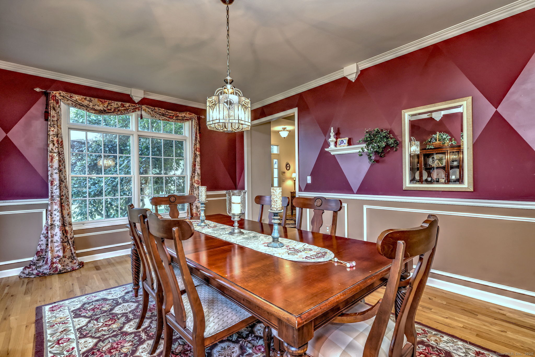 Milford, Connecticut, 06461, United States, 4 Bedrooms Bedrooms, ,3 BathroomsBathrooms,Residential,For Sale,1926096
