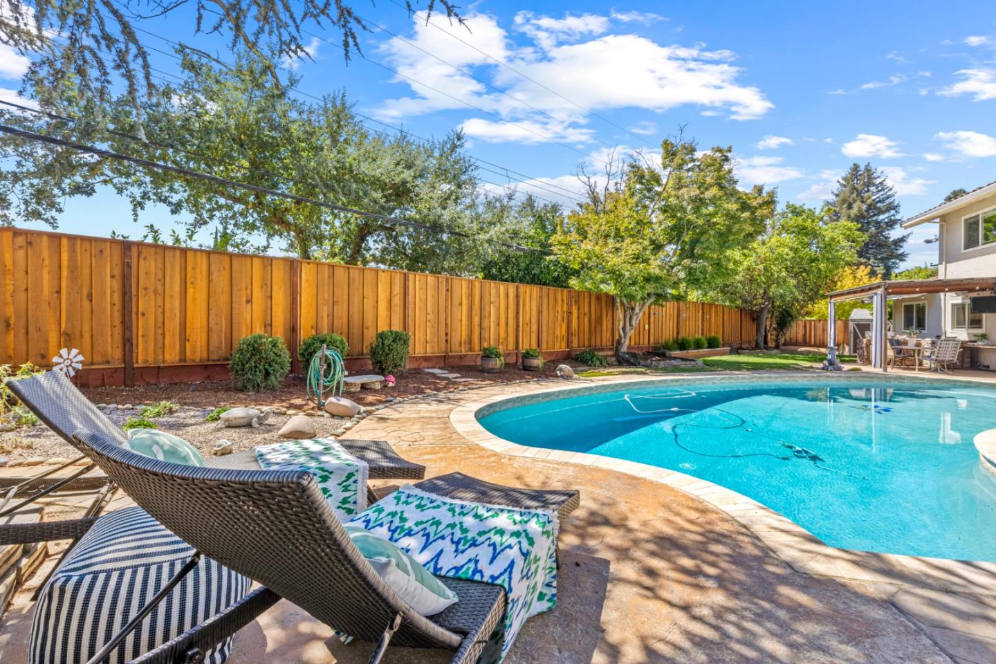 Morgan Hill, California, 95037, United States, 5 Bedrooms Bedrooms, ,3 BathroomsBathrooms,Residential,For Sale,1934202