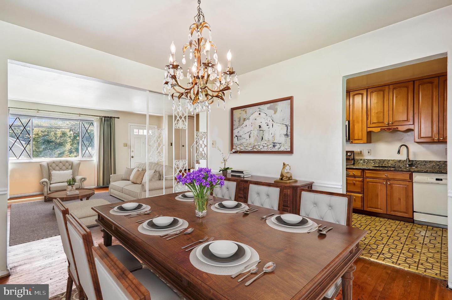 Silver Spring, Maryland, 20903, United States, 4 Bedrooms Bedrooms, ,2 BathroomsBathrooms,Residential,For Sale,1919736